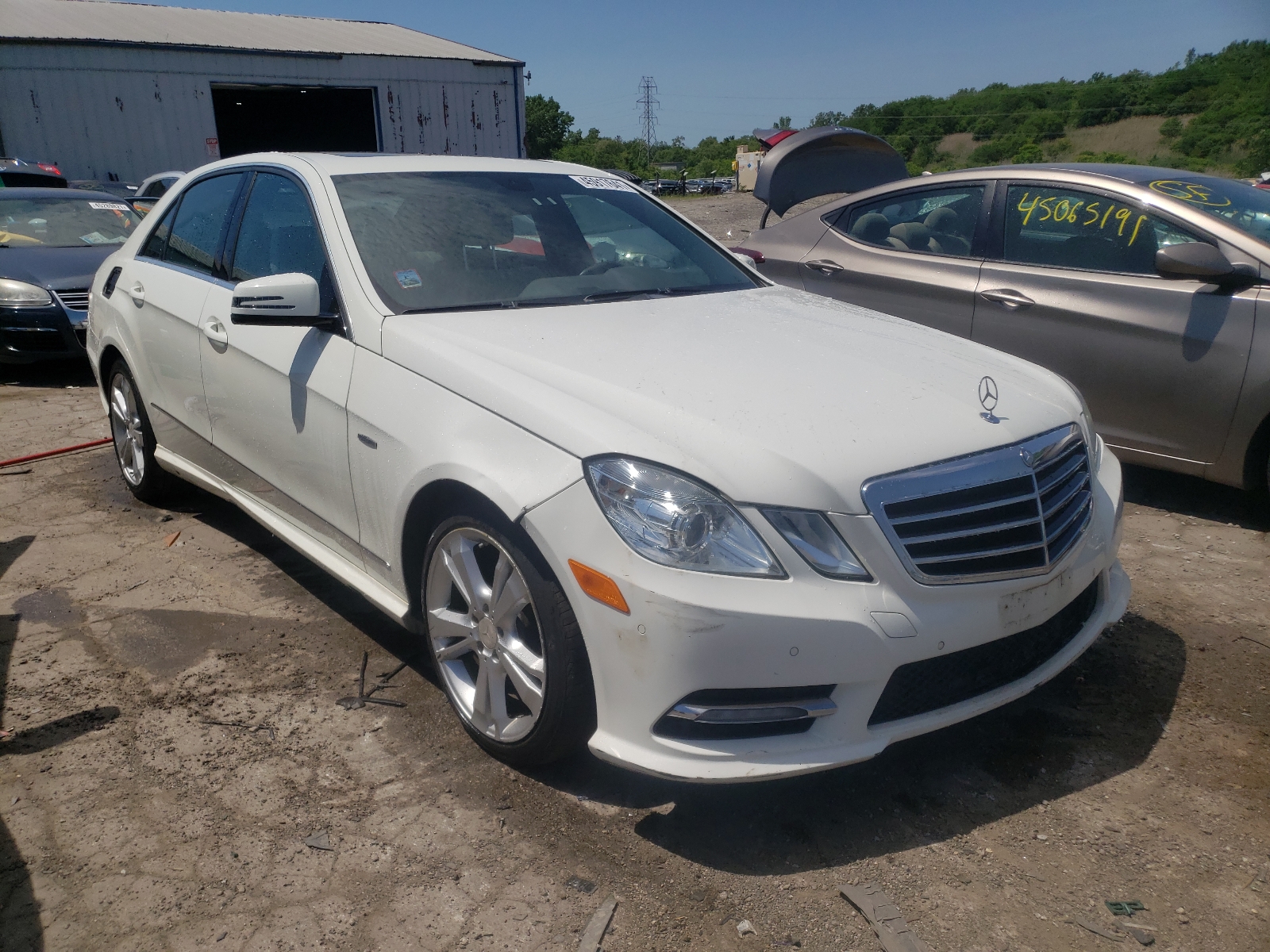 Photo 1 from auction – 2012 MERCEDES-BENZ E 350 4MAT with VIN WDDHF8JB2CA541782