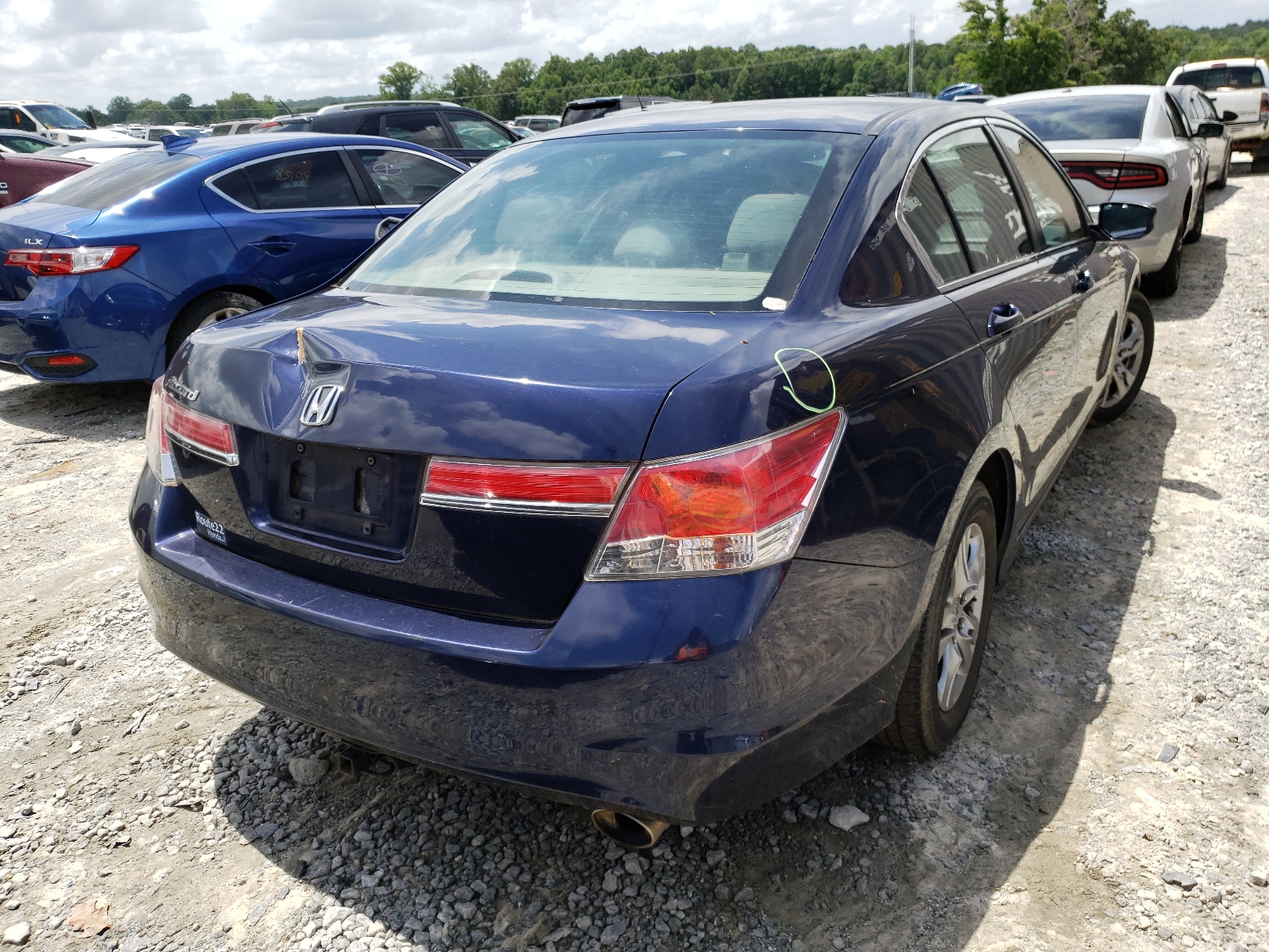 Photo 4 from auction – 2011 HONDA ACCORD LXP with VIN 1HGCP2F46BA063374