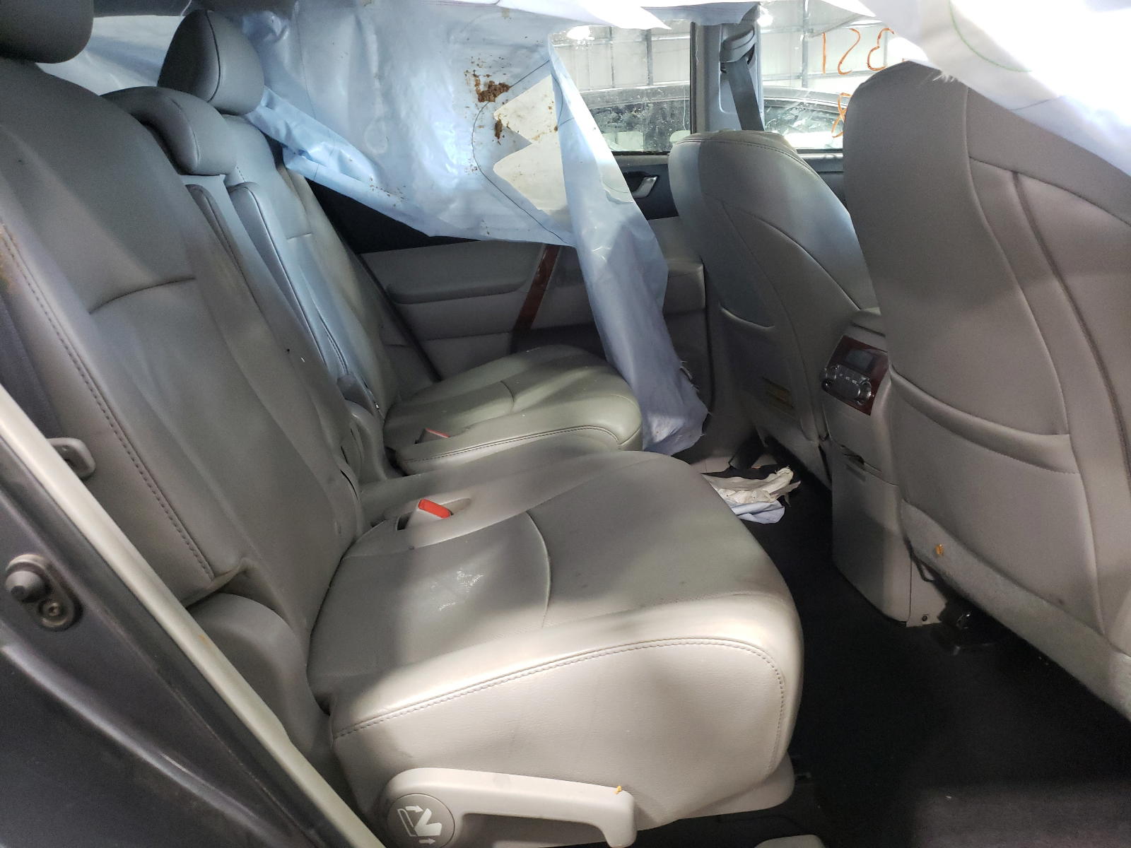 Photo 6 from auction – 2011 TOYOTA HIGHLANDER with VIN 5TDDK3EH2BS090179