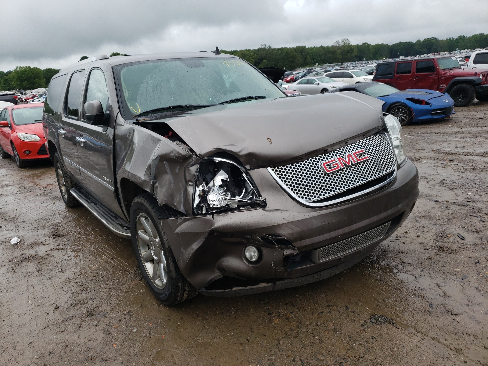 Photo 1 from auction – 2013 GMC YUKON XL D with VIN 1GKS2MEF6DR227822