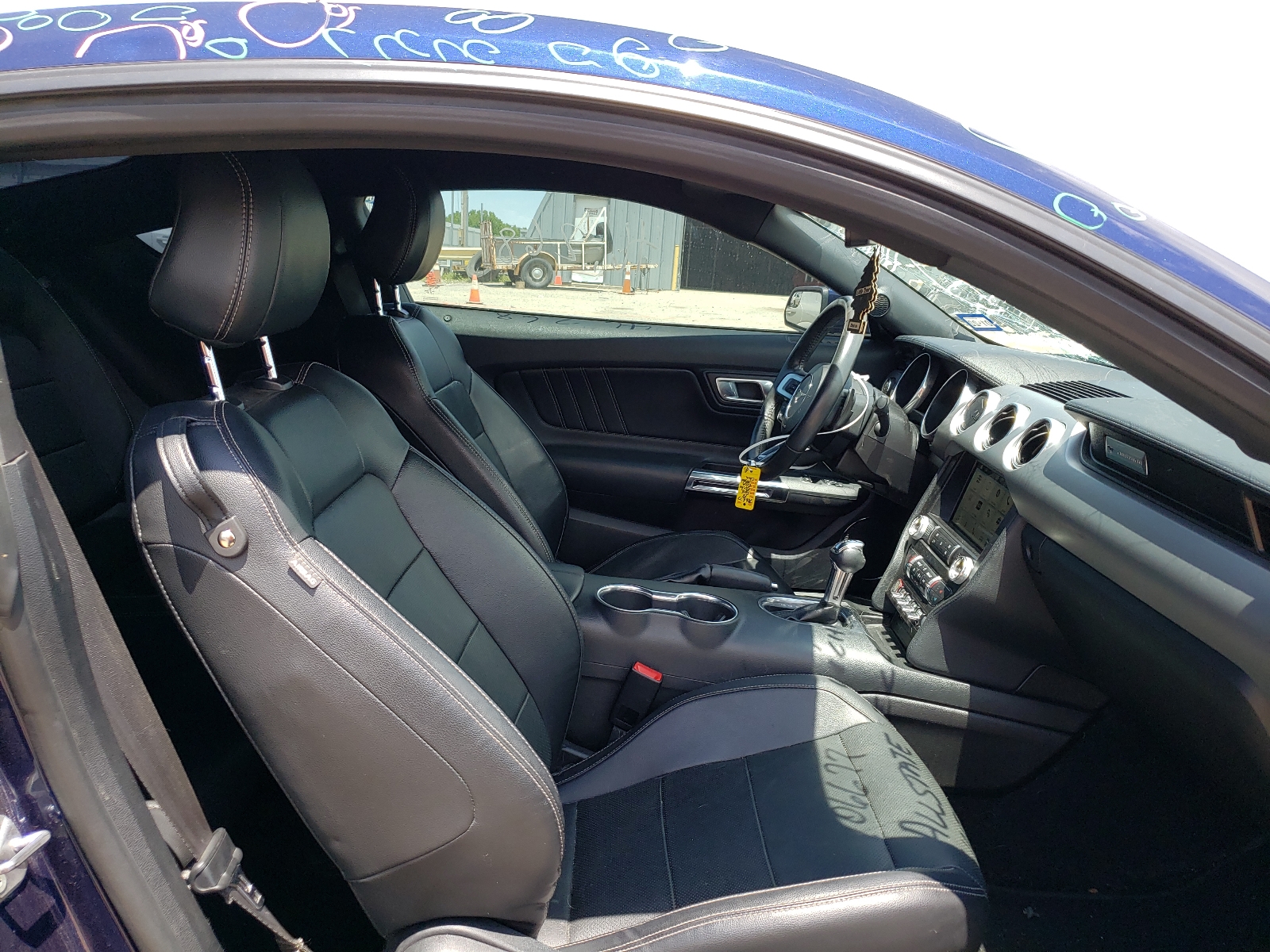 Photo 5 from auction – 2019 FORD MUSTANG with VIN 1FA6P8THXK5143085