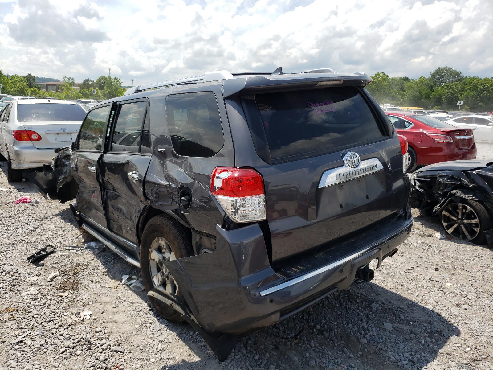 Photo 3 from auction – 2013 TOYOTA 4RUNNER SR with VIN JTEZU5JR8D5053670