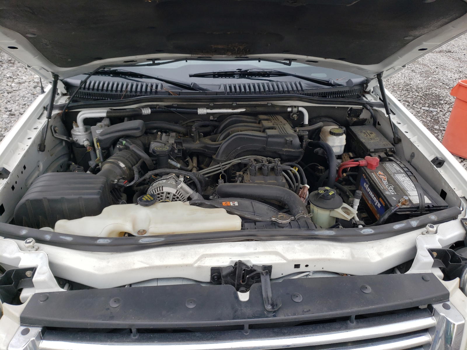 Photo 7 from auction – 2008 FORD EXPLORER X with VIN 1FMEU63E48UA08705