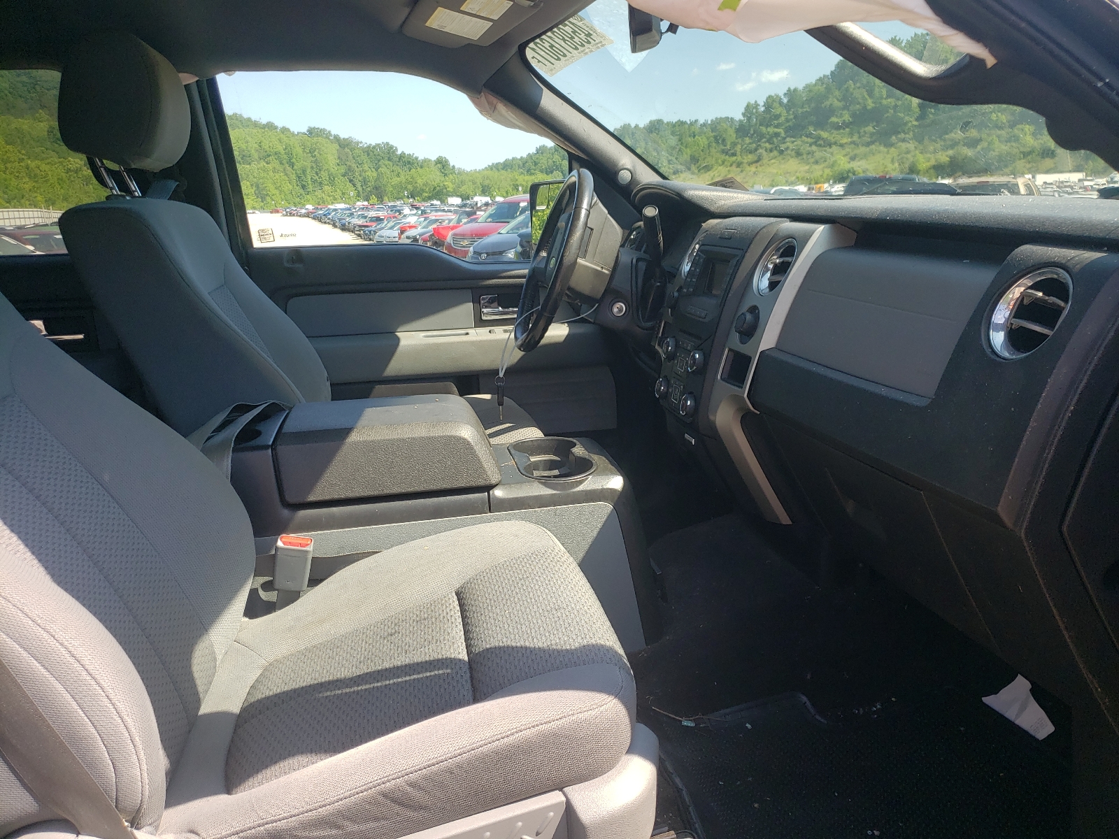 Photo 5 from auction – 2013 FORD F150 SUPER with VIN 1FTFW1EF8DKF24793