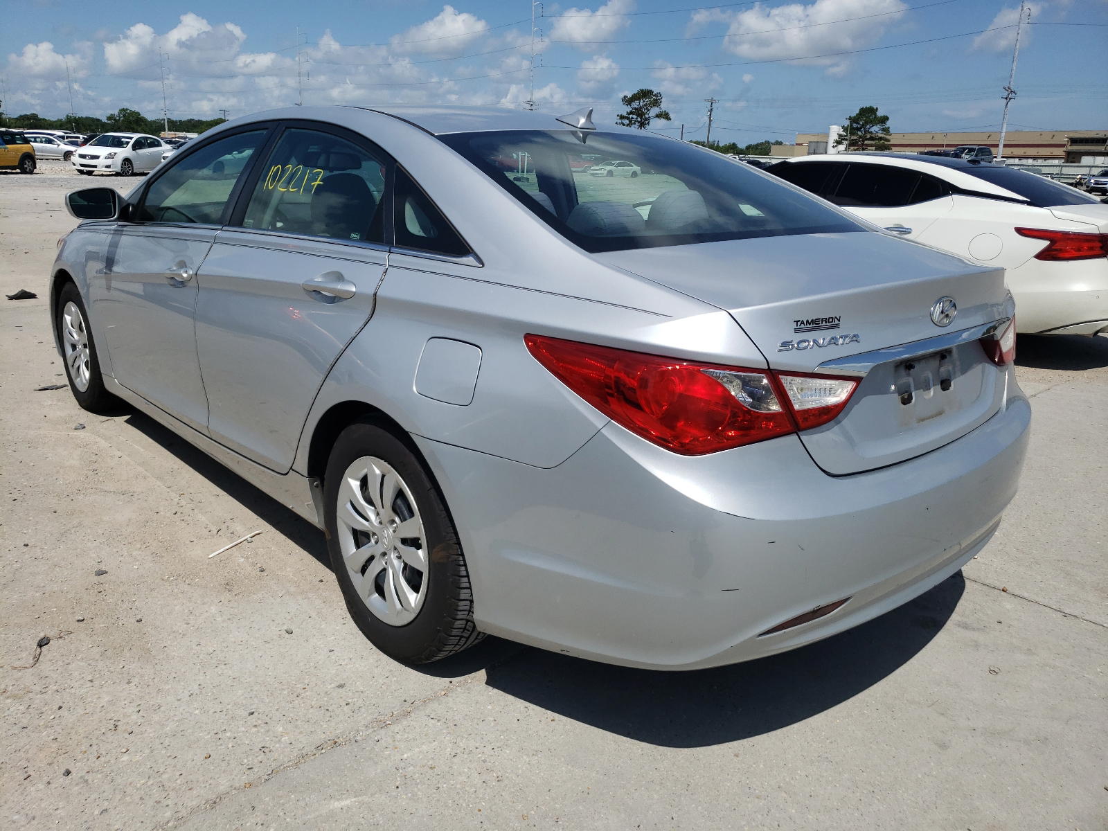 Photo 3 from auction – 2012 HYUNDAI SONATA GLS with VIN 5NPEB4AC1CH323271