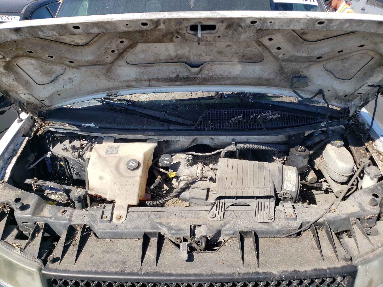Photo 7 from auction – 2003 CHEVROLET EXPRESS G3 with VIN 1GAHG39U331191328