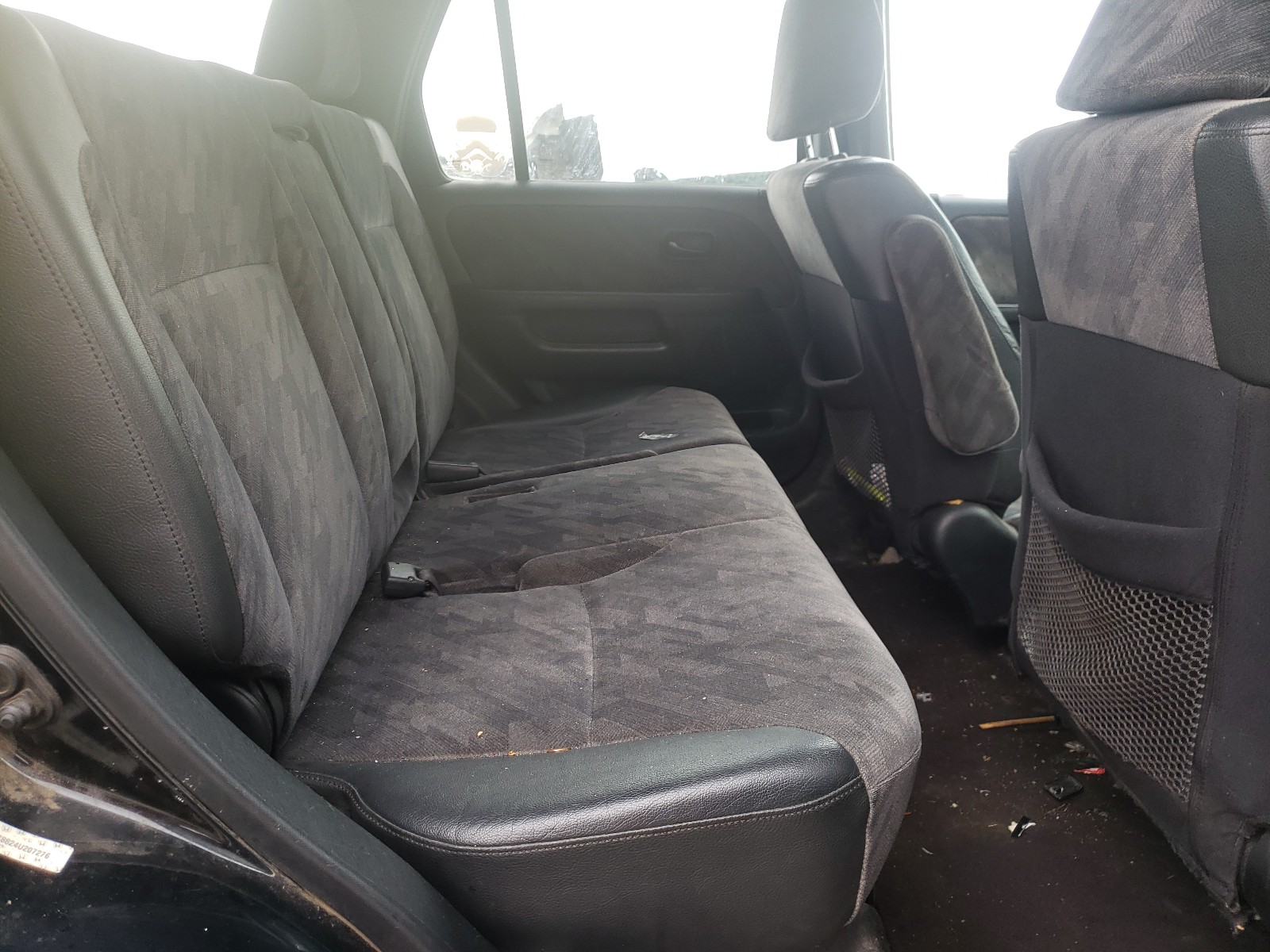 Photo 6 from auction – 2004 HONDA CR-V EX with VIN SHSRD78824U207276