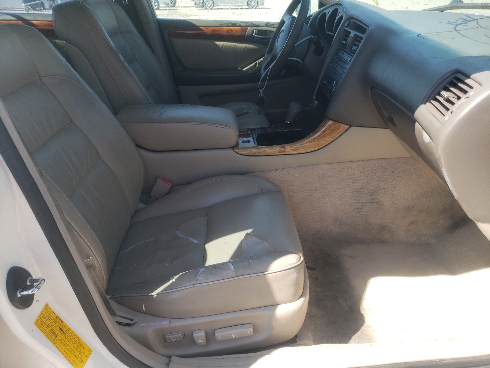 Photo 5 from auction – 1999 LEXUS GS 300 with VIN JT8BD68S3X0061437