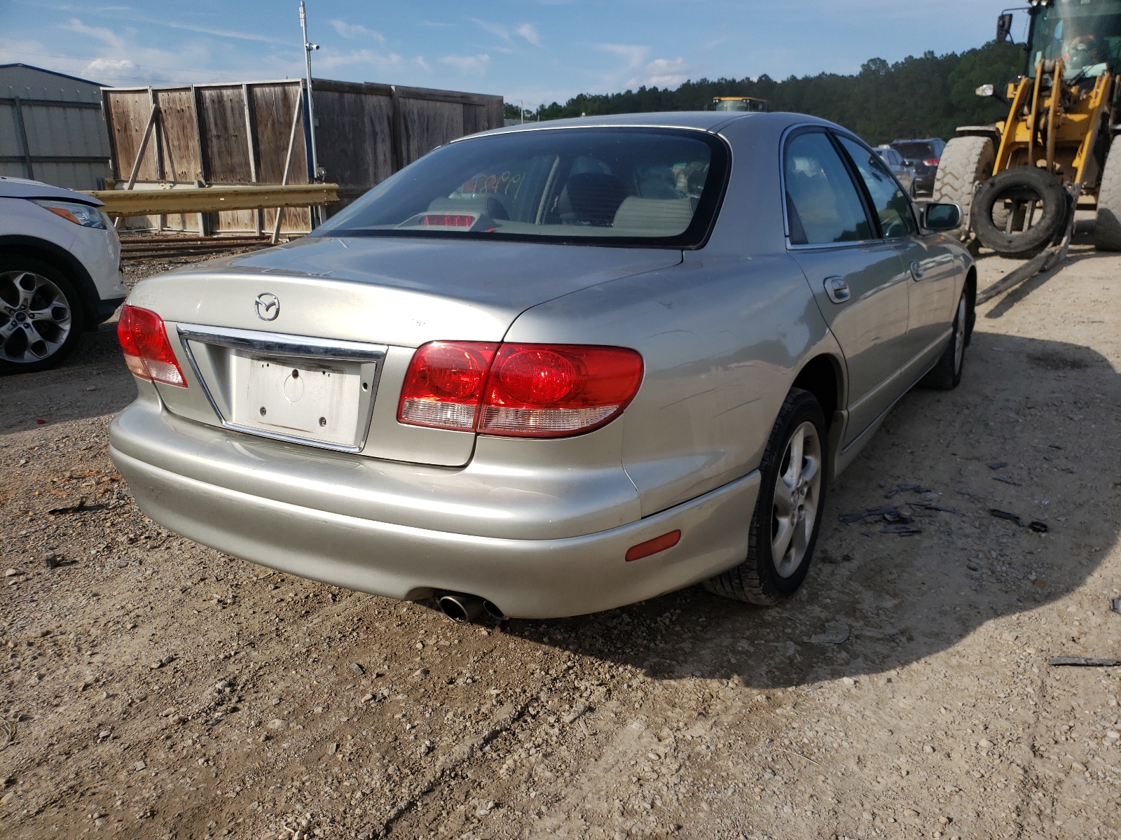 Фото 4 с аукциона – 2002 MAZDA MILLENIA с VIN JM1TA221821725340