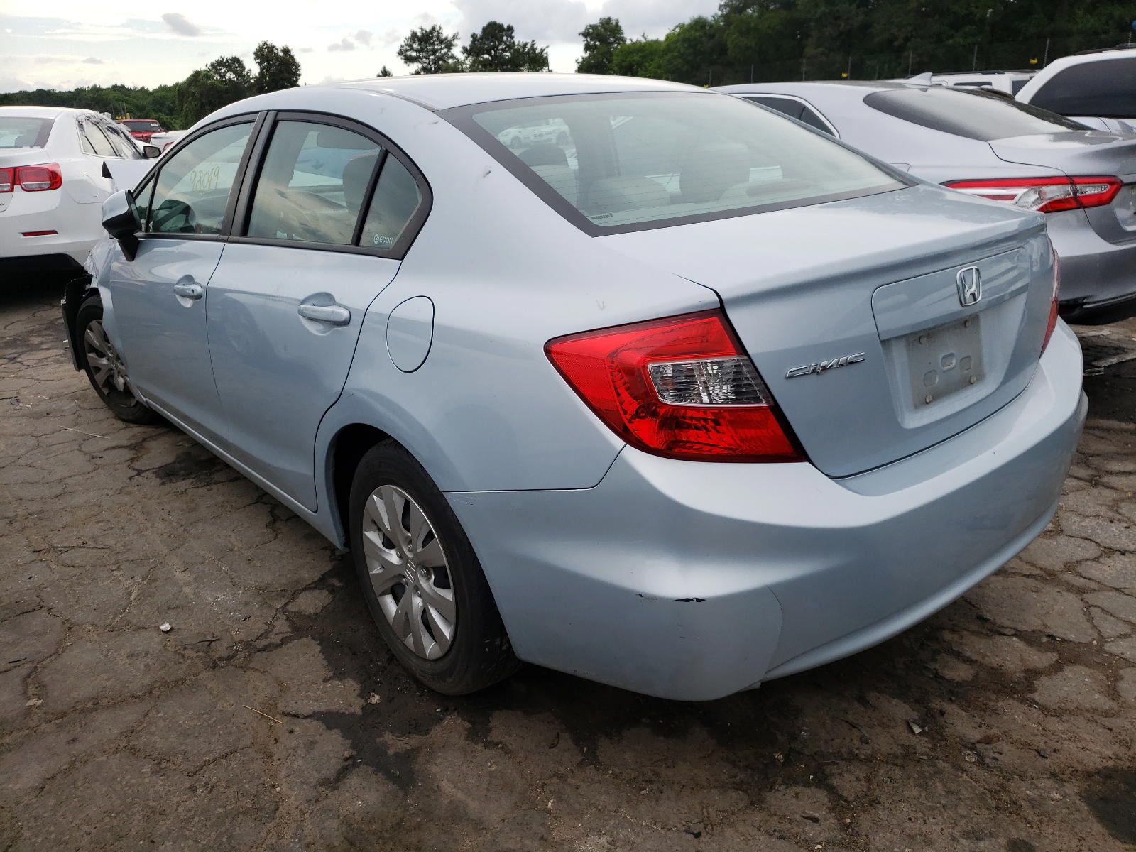 Photo 3 from auction – 2012 HONDA CIVIC LX with VIN 2HGFB2F52CH509883