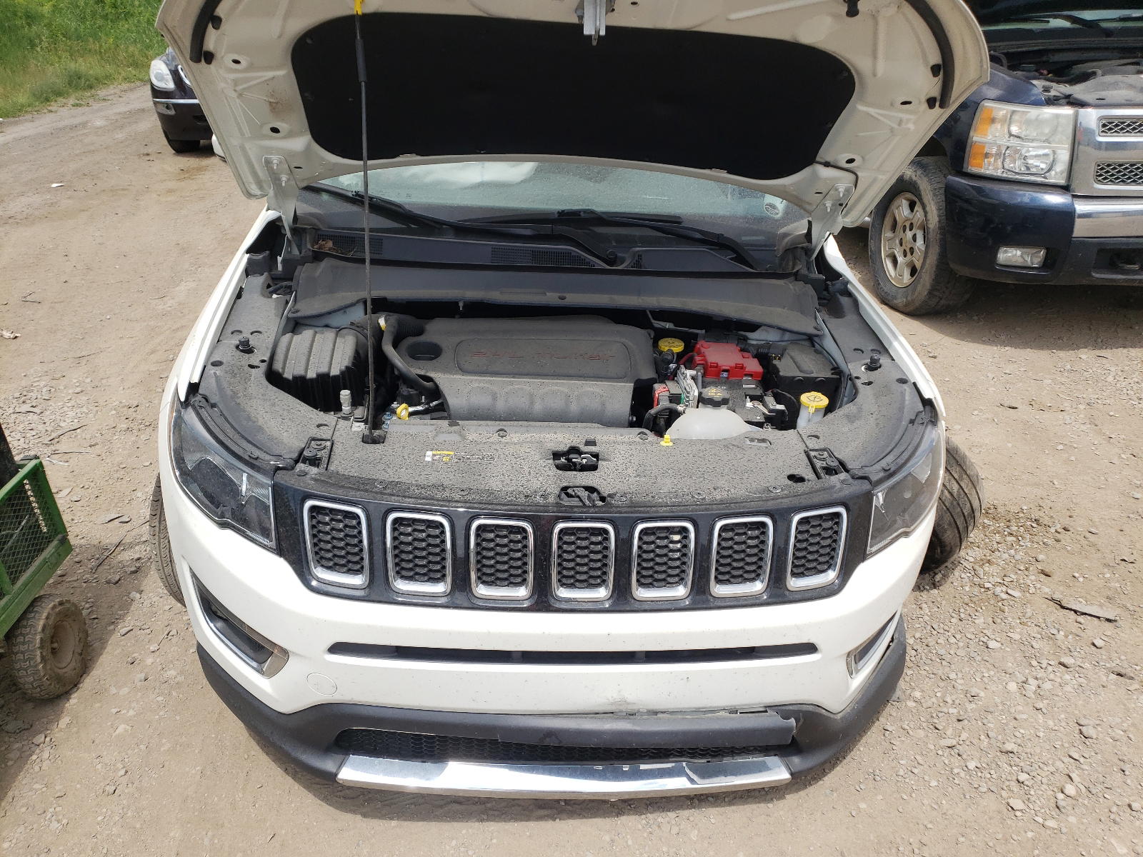 Photo 7 from auction – 2019 JEEP COMPASS LI with VIN 3C4NJDCB0KT840146