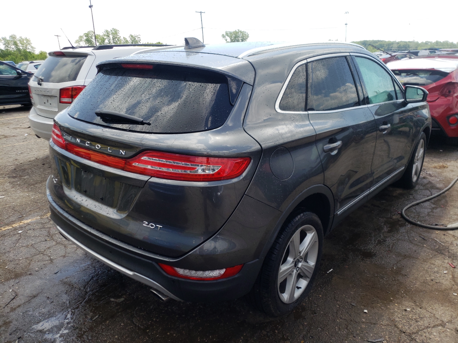 Photo 4 from auction – 2017 LINCOLN MKC PREMIE with VIN 5LMCJ1C97HUL12484