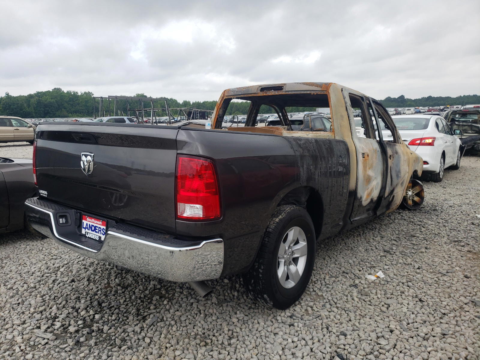 Photo 4 from auction – 2021 RAM 1500 CLASS with VIN 1C6RR6FG4MS524595