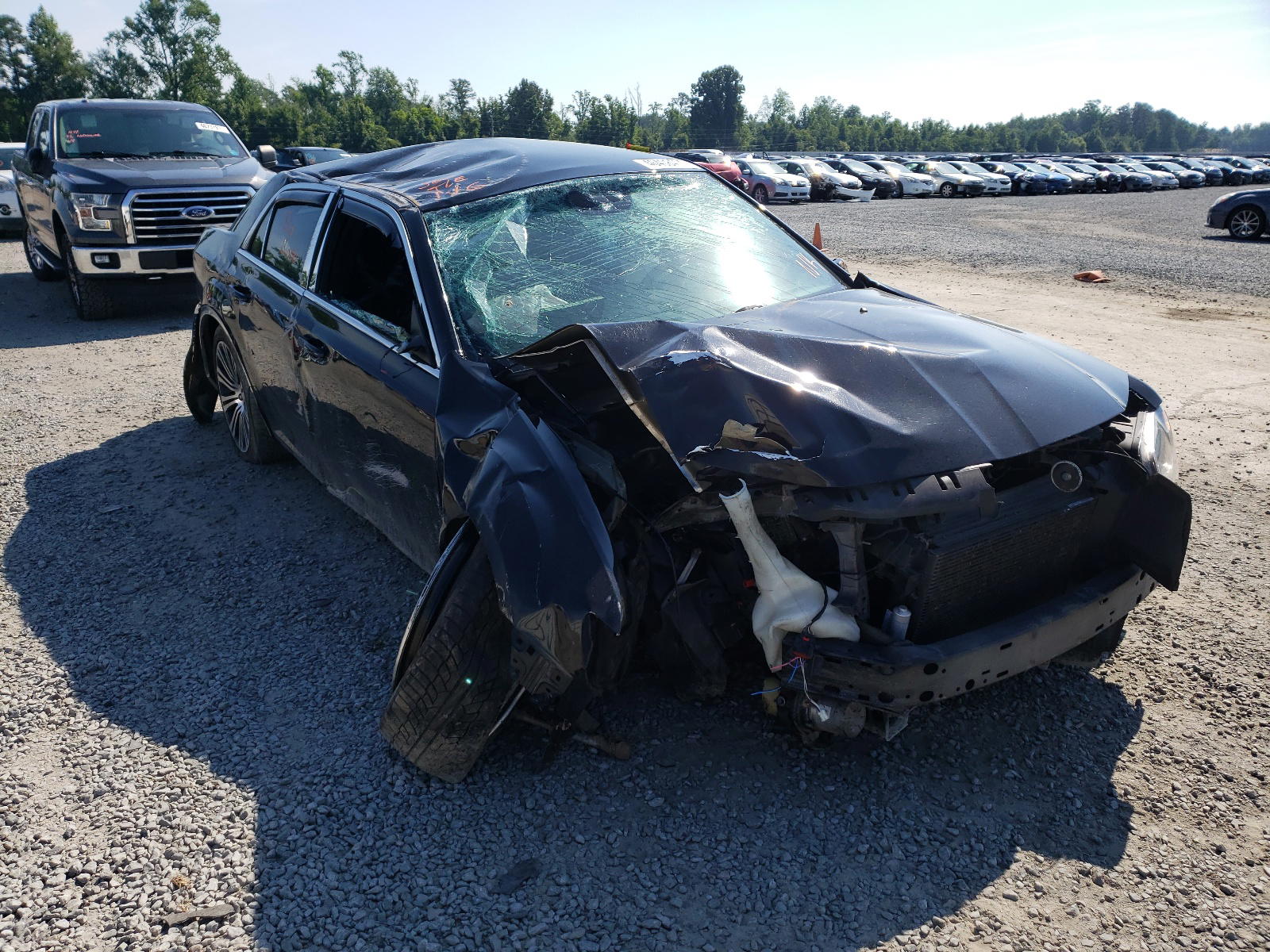CHRYSLER 300 S 2014 with VIN 2C3CCABG8EH103548 - Photo from auction