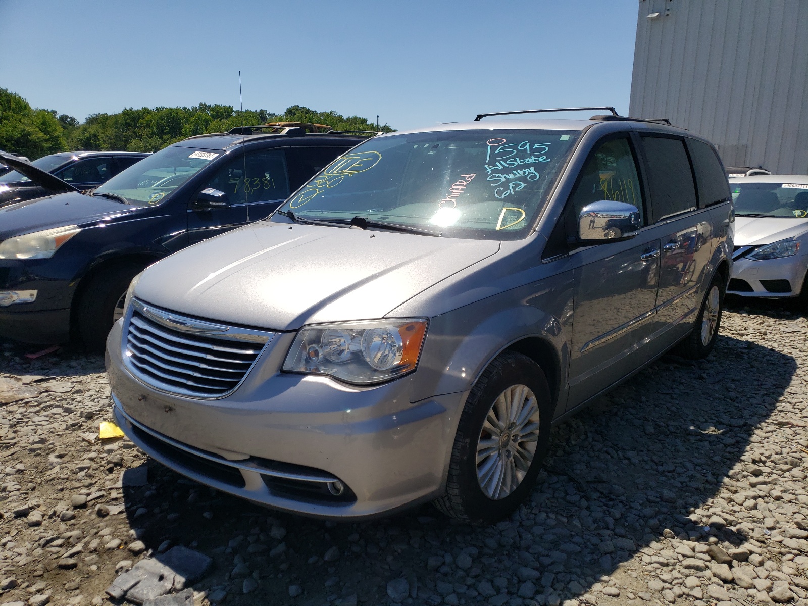 Photo 15 from auction – 2013 CHRYSLER TOWN & COU with VIN 2C4RC1CG0DR805344
