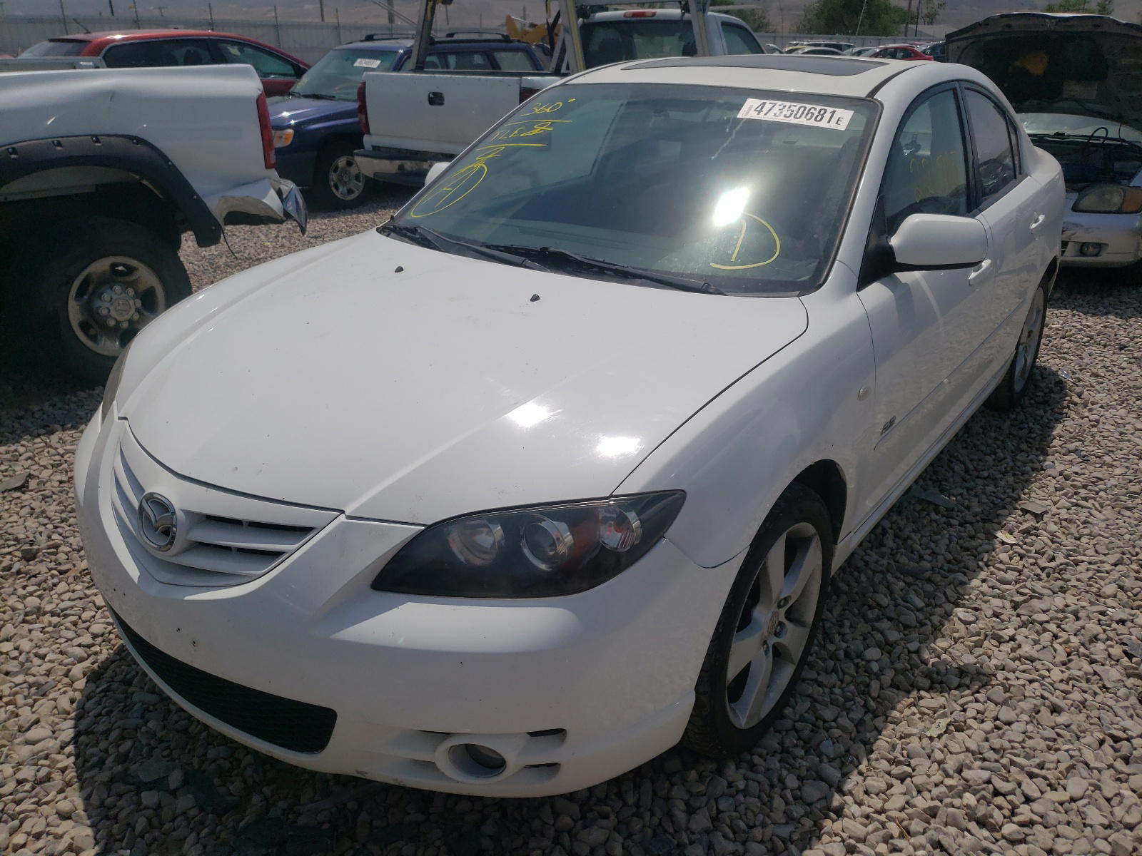 Photo 2 from auction – 2004 MAZDA 3 S with VIN JM1BK323741179665