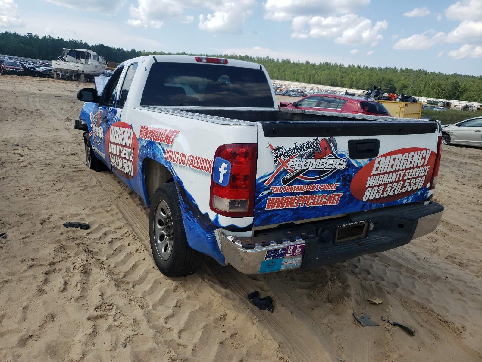 Photo 3 from auction – 2010 GMC SIERRA C15 with VIN 1GTSCUEA5AZ165757