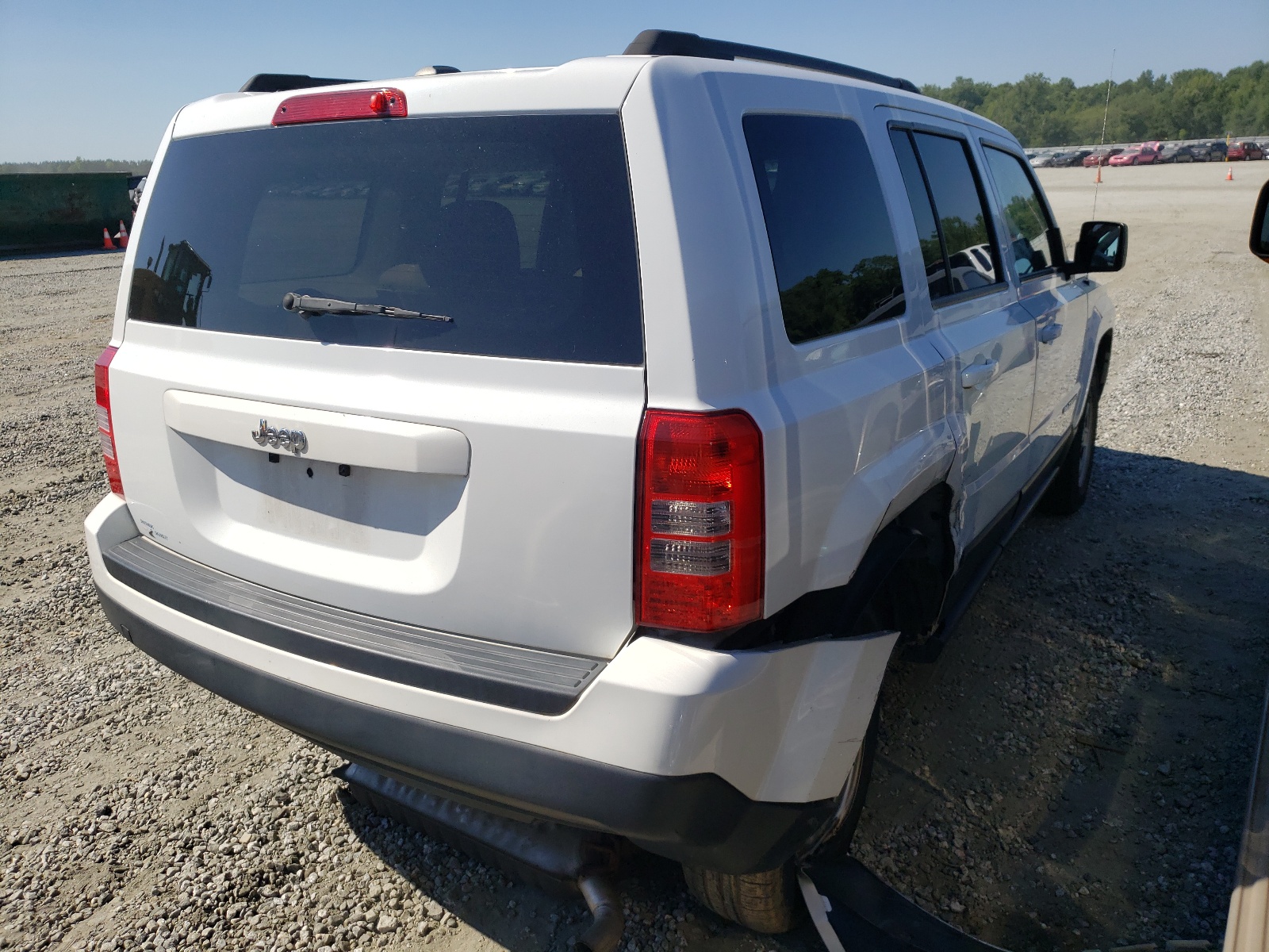 Photo 4 from auction – 2017 JEEP PATRIOT SP with VIN 1C4NJPBA7HD116754