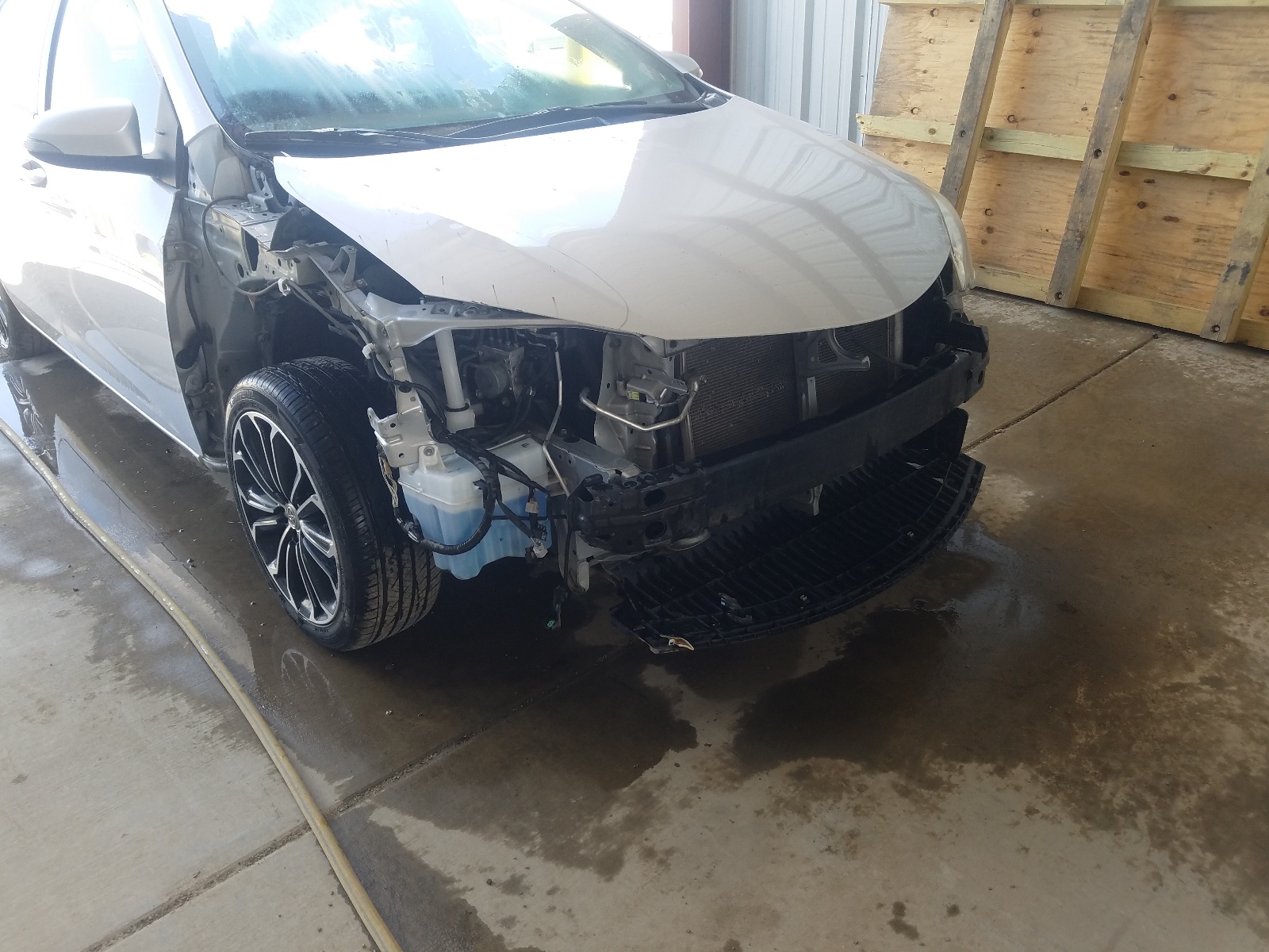 Photo 9 from auction – 2014 TOYOTA COROLLA L with VIN 2T1BURHE8EC102936