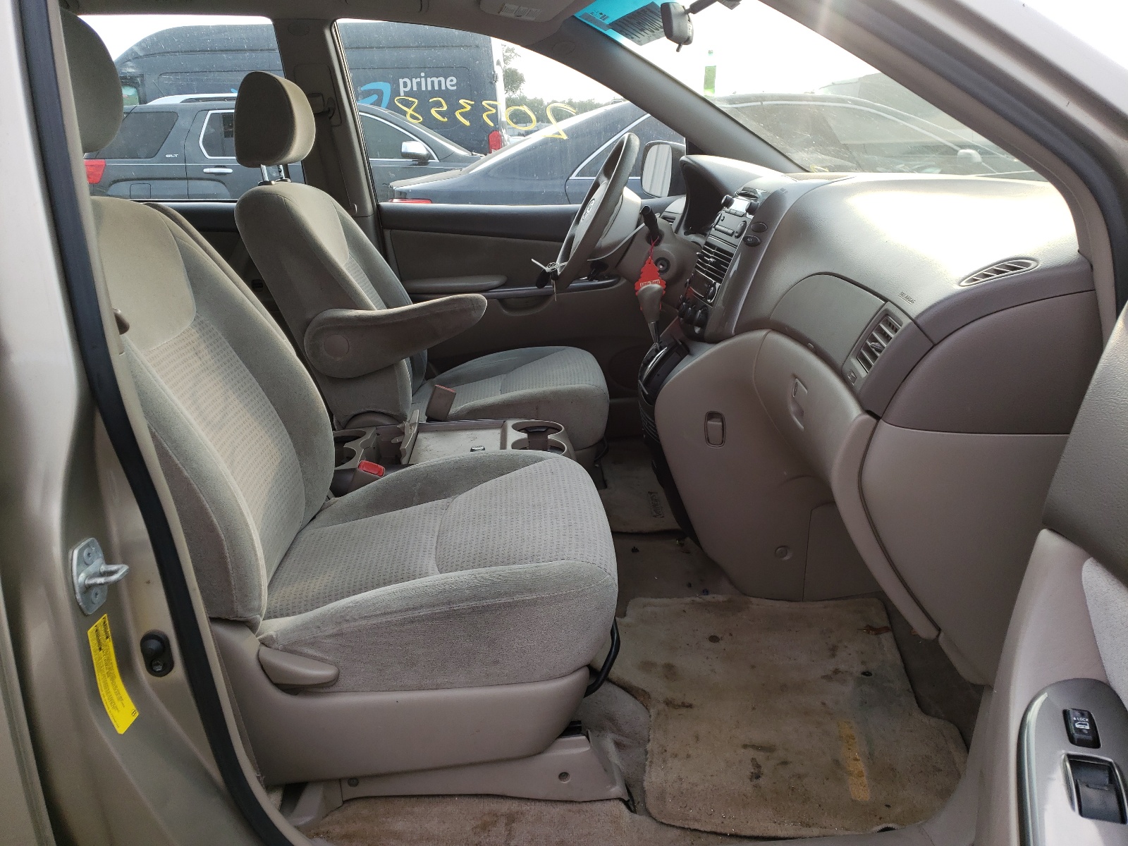 Photo 5 from auction – 2006 TOYOTA SIENNA CE with VIN 5TDZA23C06S474638