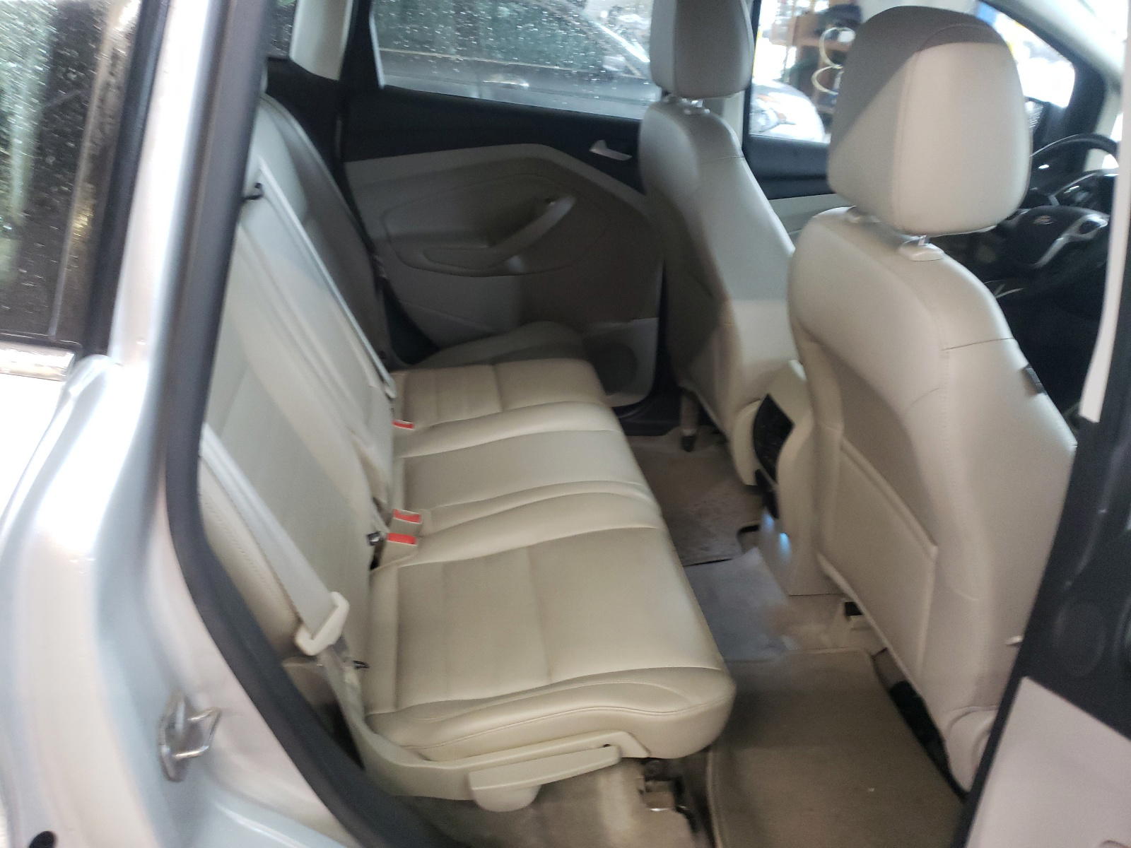 Photo 6 from auction – 2013 FORD C-MAX PREM with VIN 1FADP5CUXDL550924