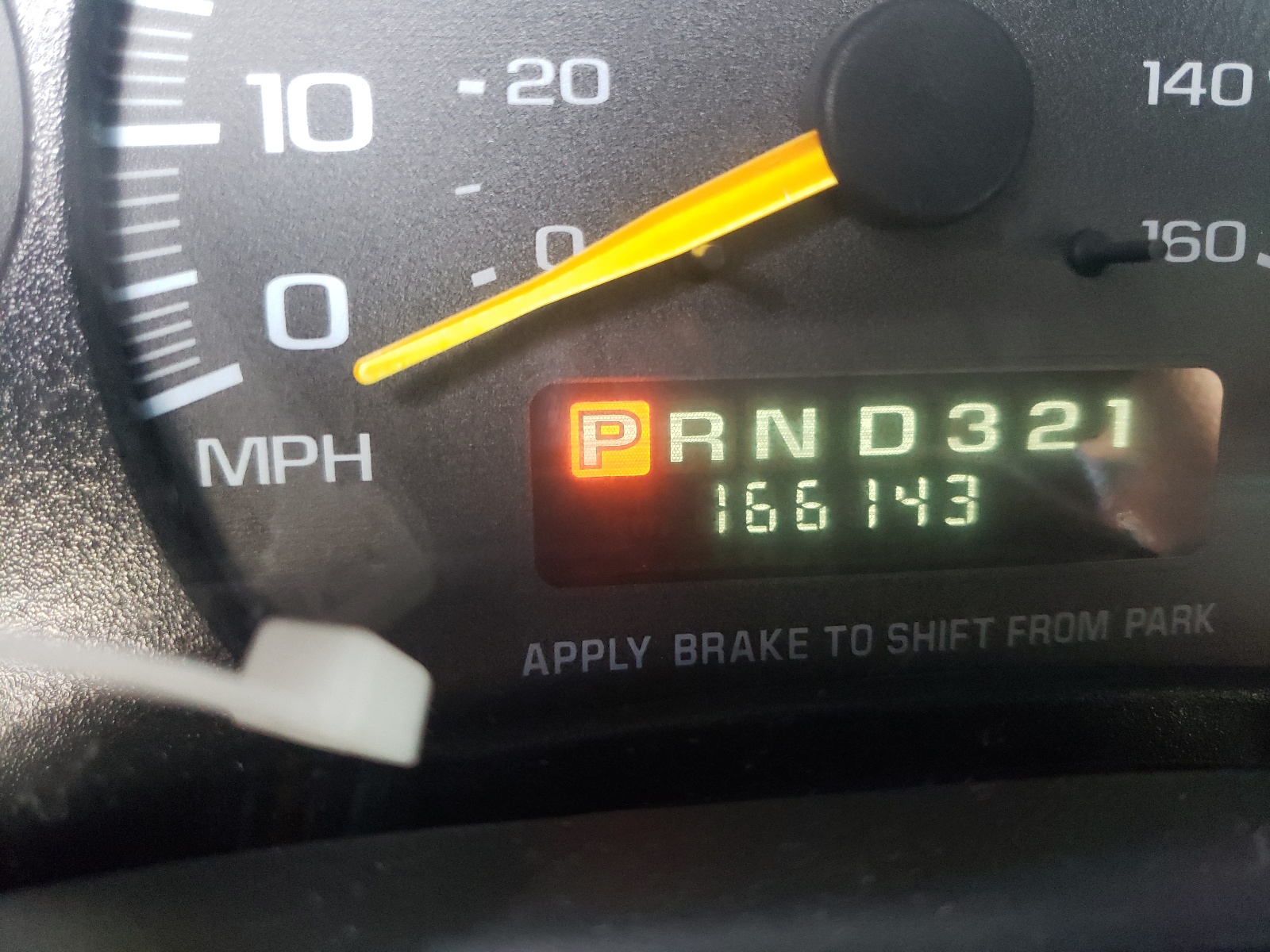 Photo 8 from auction – 2000 CHEVROLET EXPRESS G3 with VIN 1GAHG39J4Y1122967