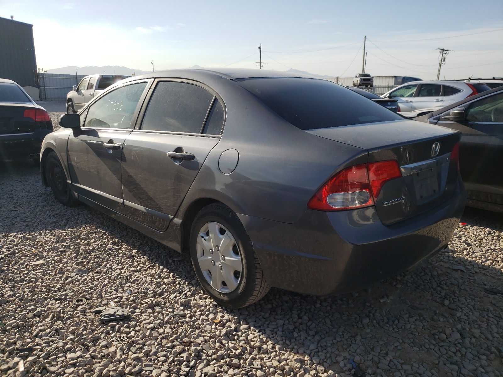 Photo 3 from auction – 2010 HONDA CIVIC VP with VIN 19XFA1F30AE020711