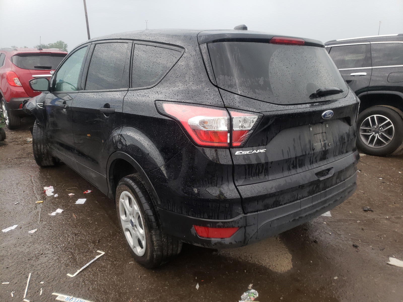 Photo 3 from auction – 2017 FORD ESCAPE S with VIN 1FMCU0F72HUD22547