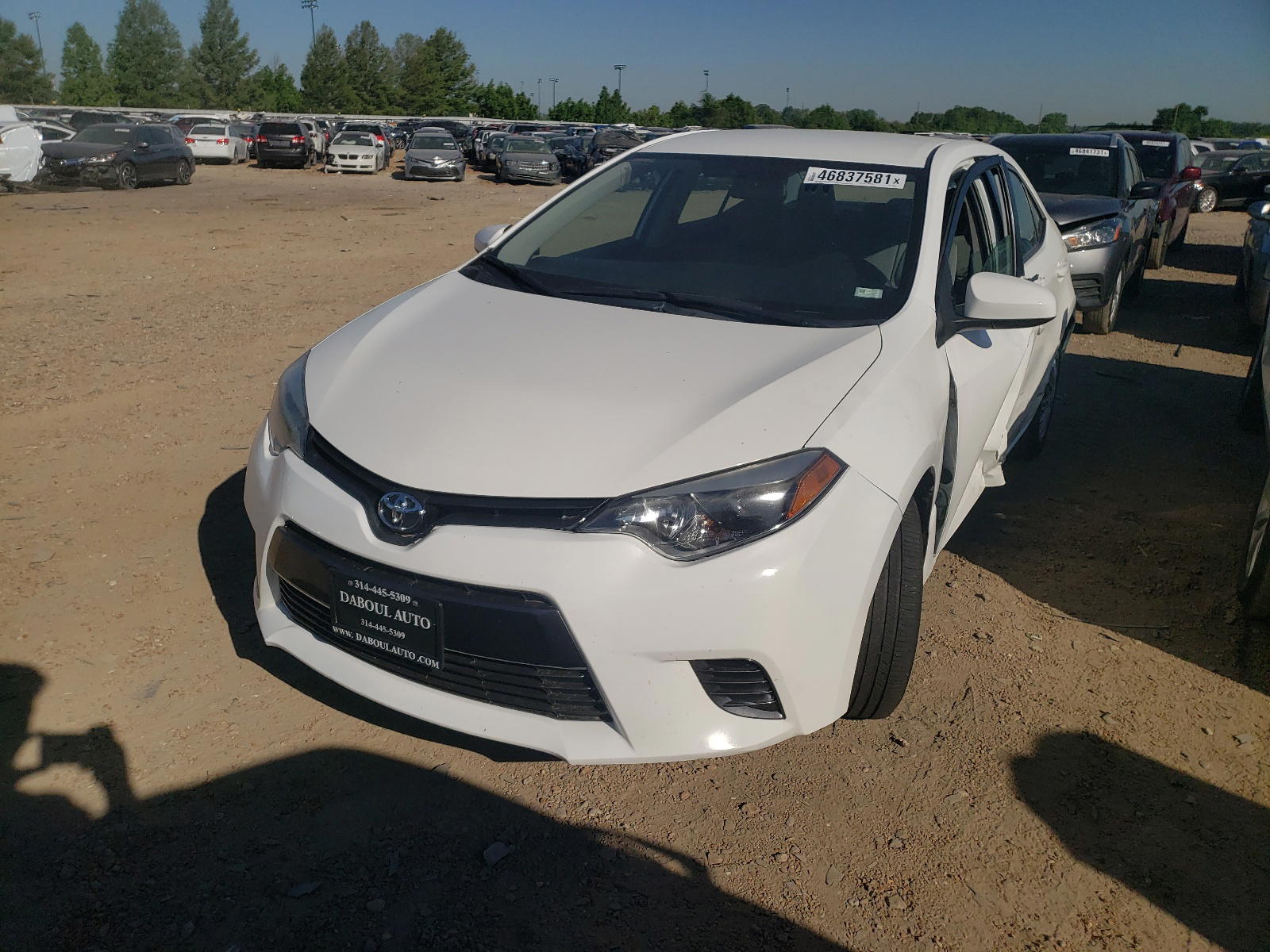 Photo 2 from auction – 2016 TOYOTA COROLLA L with VIN 5YFBURHE5GP488654