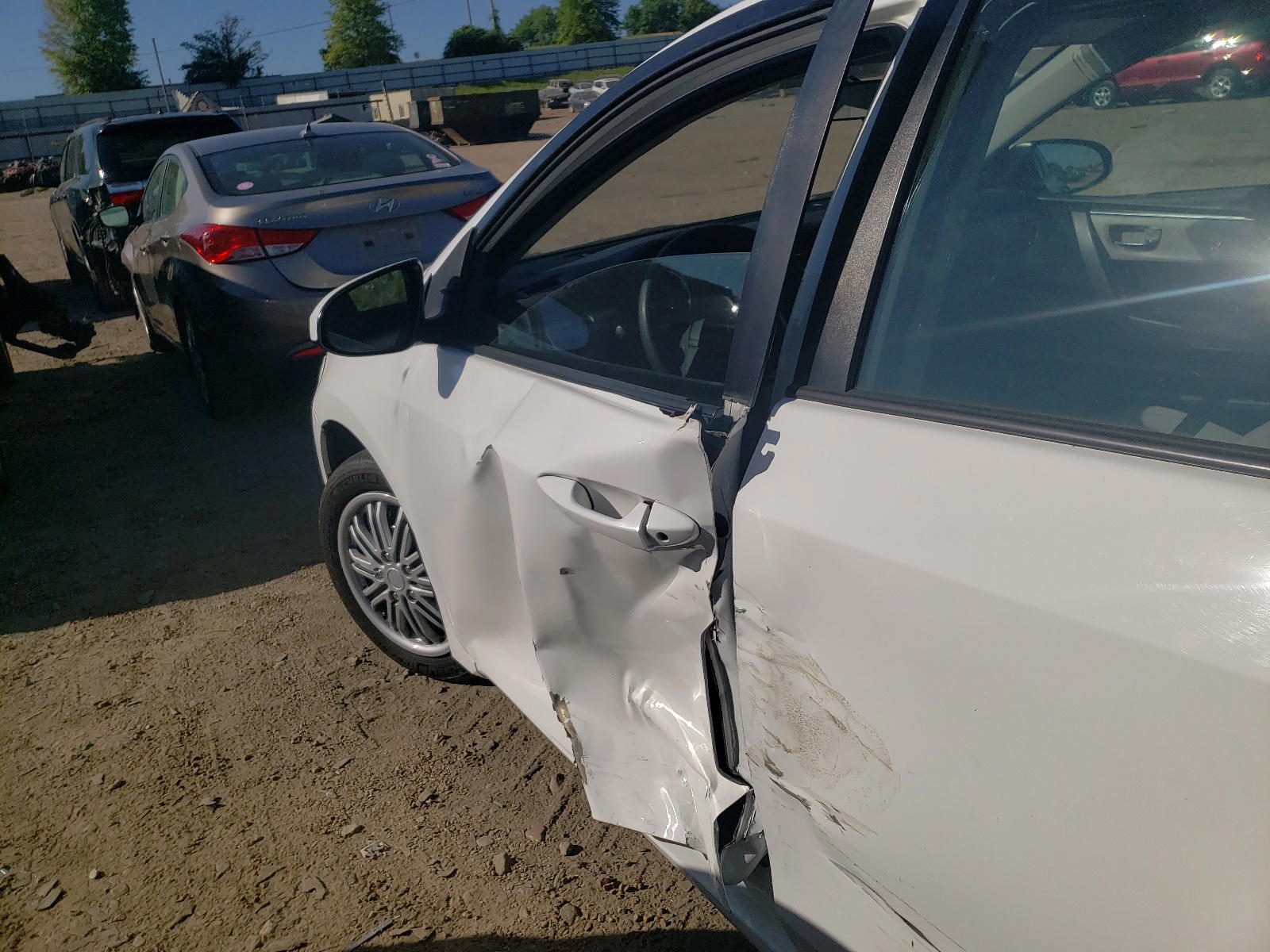 Photo 9 from auction – 2016 TOYOTA COROLLA L with VIN 5YFBURHE5GP488654