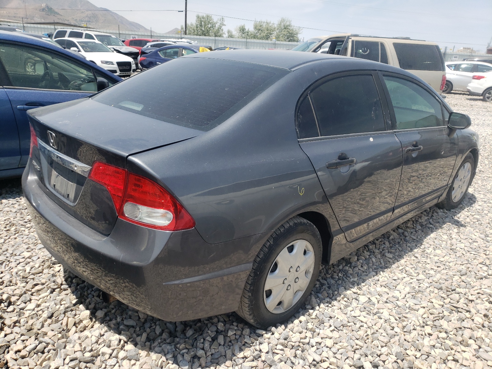 Photo 4 from auction – 2010 HONDA CIVIC VP with VIN 19XFA1F30AE020711