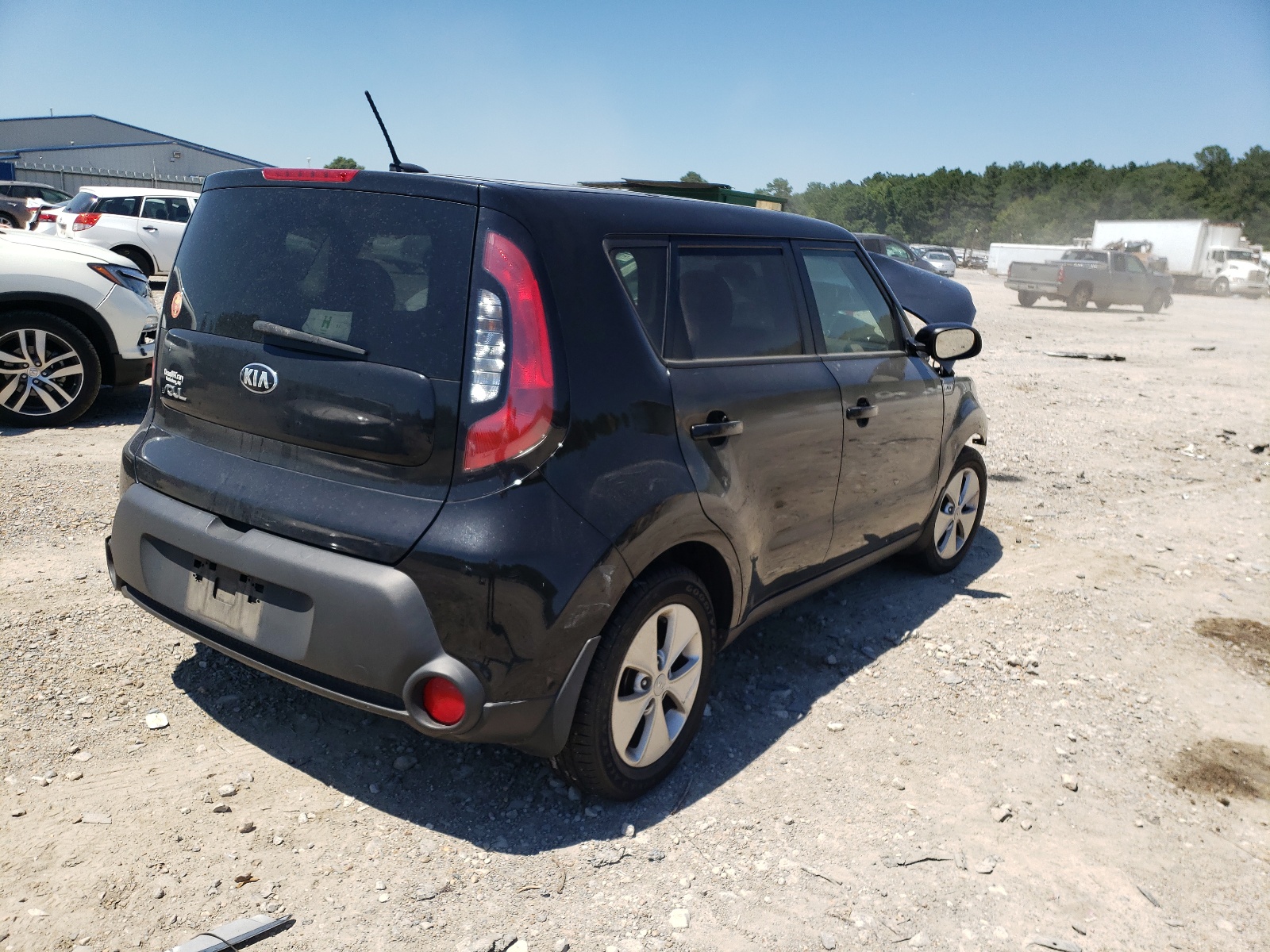 Zdjęcie 4 z aukcji – 2016 KIA SOUL z VIN KNDJN2A23G7244423