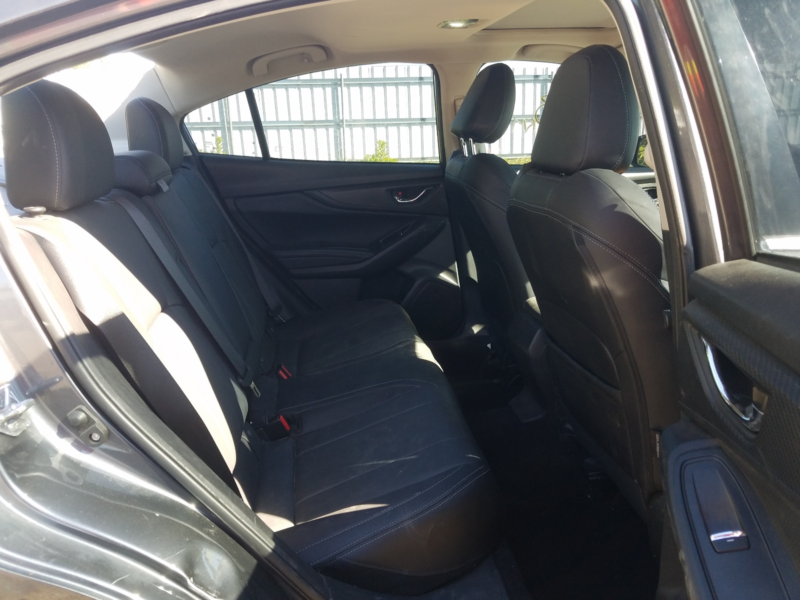 Photo 6 from auction – 2018 SUBARU IMPREZA LI with VIN 4S3GKAU6XJ3602384