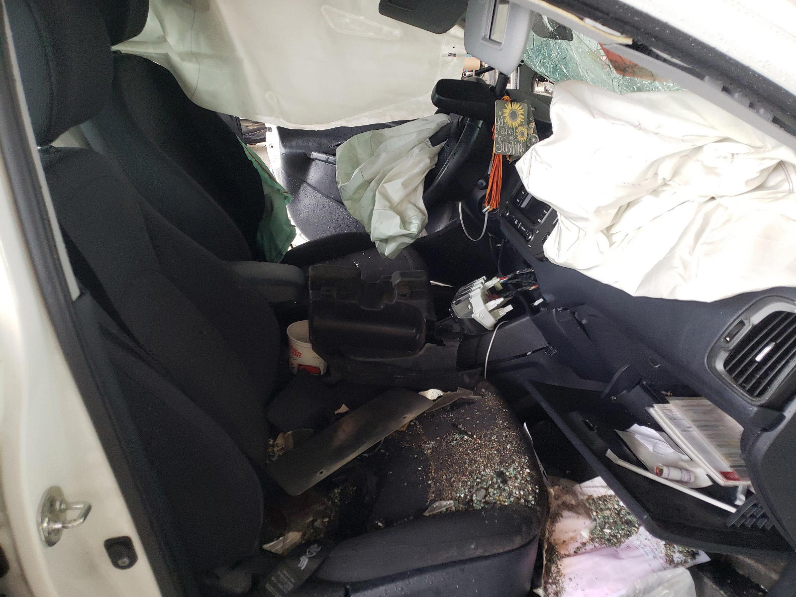 Photo 5 from auction – 2015 KIA RIO EX with VIN KNADN4A36F6453478