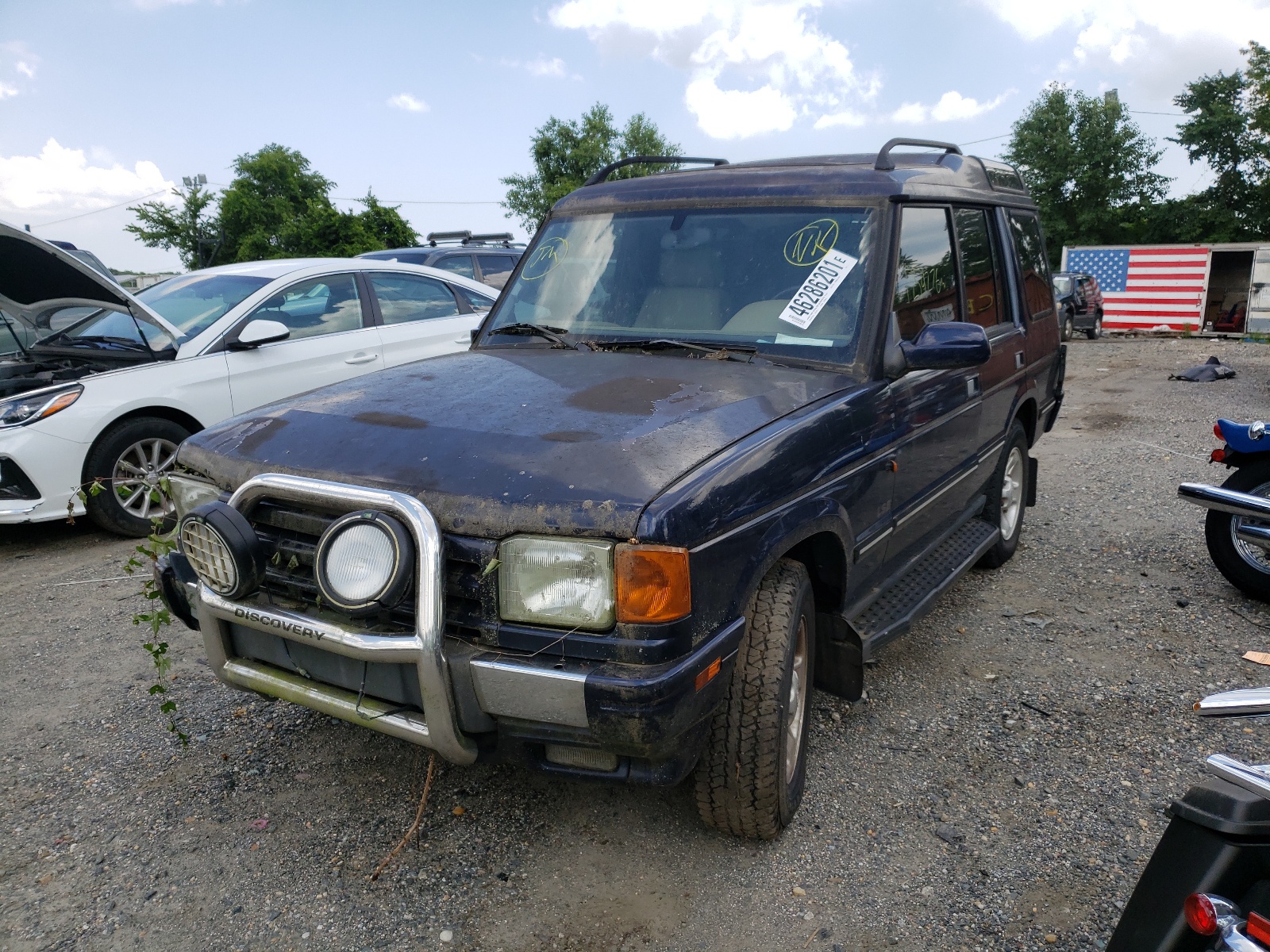 Photo 2 from auction – 1998 LAND ROVER DISCOVERY with VIN SALJY1242WA772482