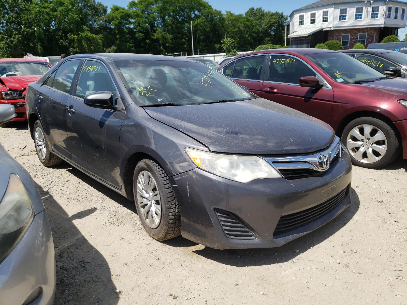 TOYOTA CAMRY BASE 2012 with VIN 4T1BF1FK8CU040325 - Photo from auction