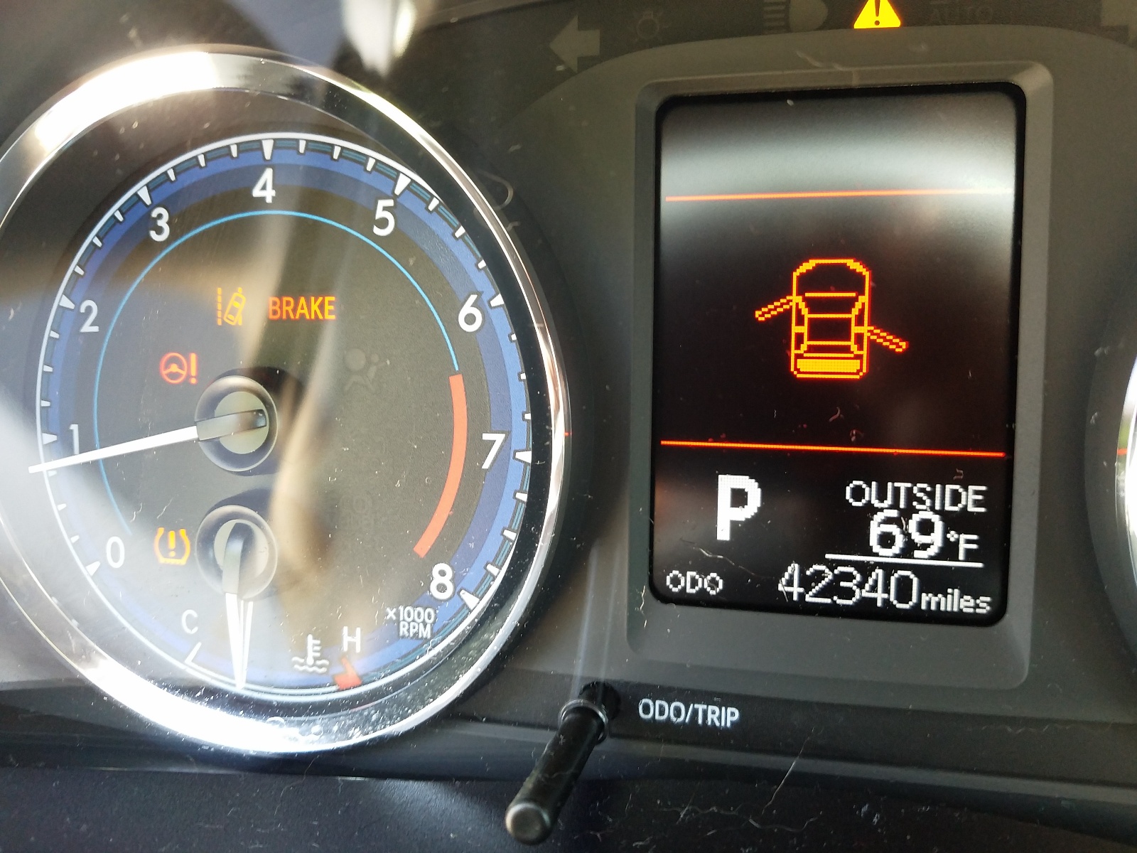 Photo 8 from auction – 2017 TOYOTA COROLLA L with VIN 2T1BURHE0HC872455