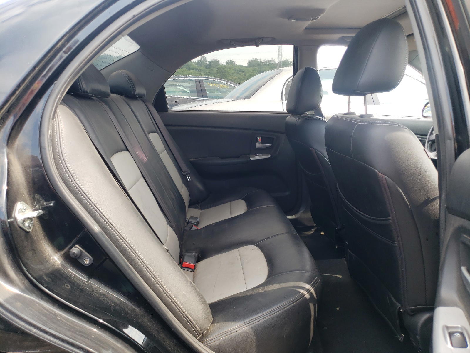 Photo 6 from auction – 2008 KIA SPECTRA EX with VIN KNAFE121885016241