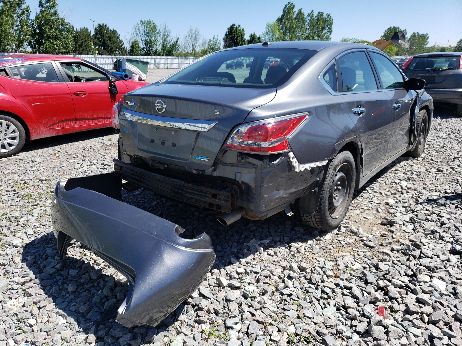Photo 4 from auction – 2015 NISSAN ALTIMA 2.5 with VIN 1N4AL3AP4FN390515