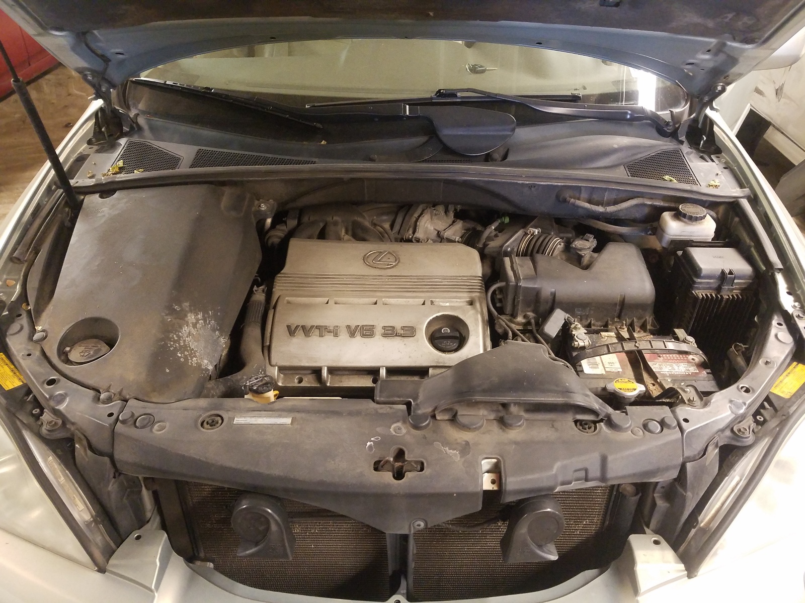 Zdjęcie 7 z aukcji – 2005 LEXUS RX 330 z VIN 2T2HA31U15C051485