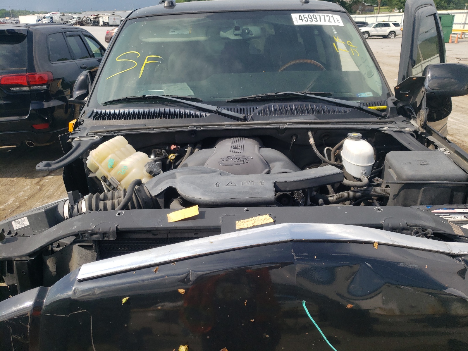 Photo 7 from auction – 2004 CADILLAC ESCALADE L with VIN 1GYEK63N84R240340