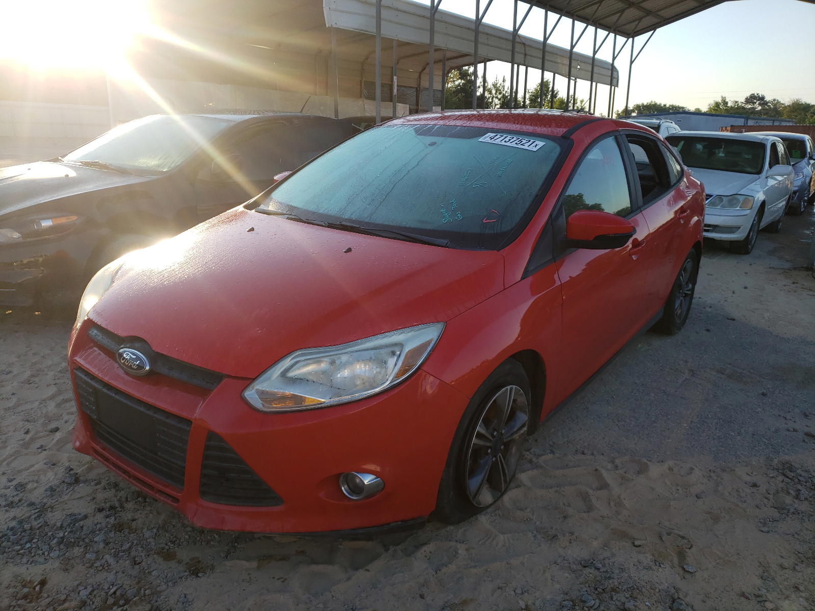 Photo 2 from auction – 2014 FORD FOCUS SE with VIN 1FADP3F21EL126502