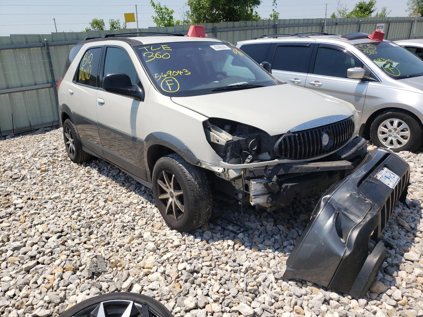 BUICK RENDEZVOUS 2004 with VIN 3G5DA03E54S549043 - Photo from auction