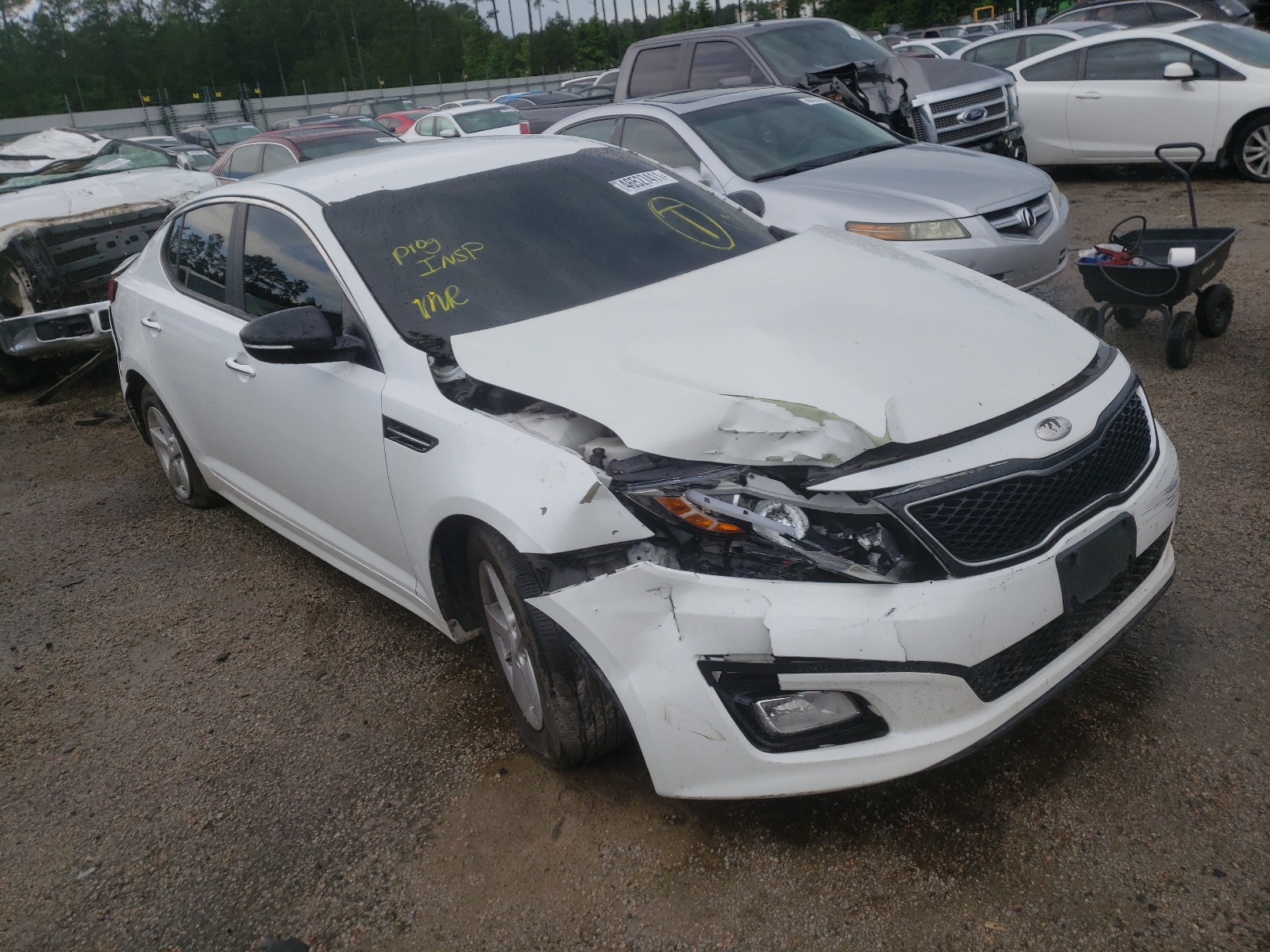 KIA OPTIMA LX 2014 with VIN 5XXGM4A7XEG261163 - Photo from auction