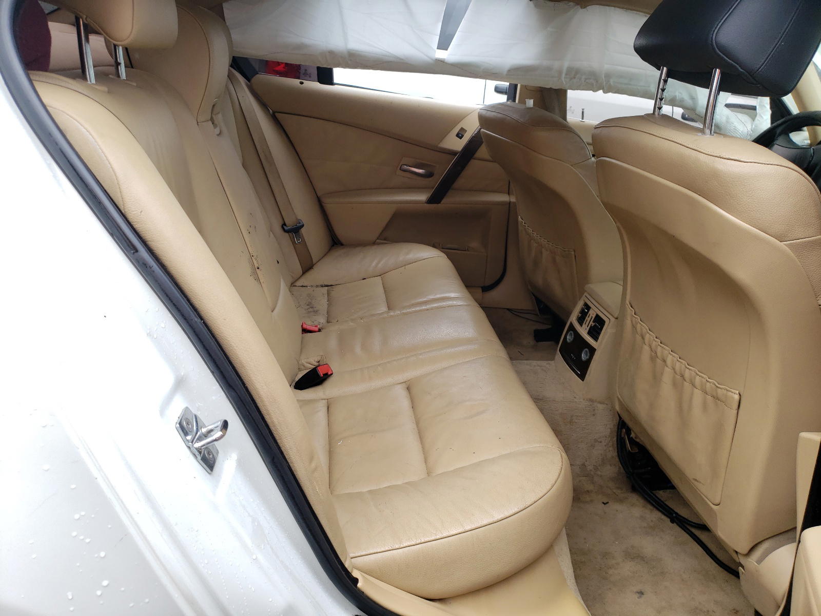 Photo 6 from auction – 2007 BMW 525 XI with VIN WBANF33577CS38835