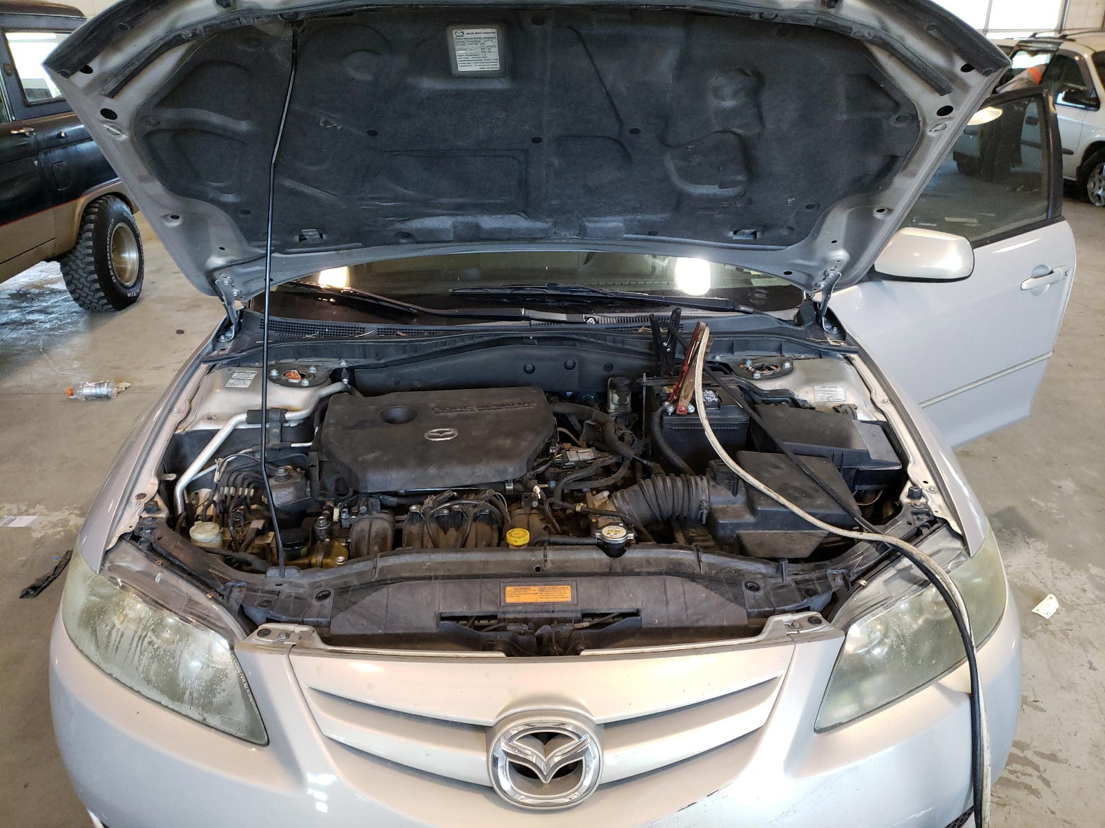 Photo 7 from auction – 2008 MAZDA 6 I with VIN 1YVHP80CX85M02351