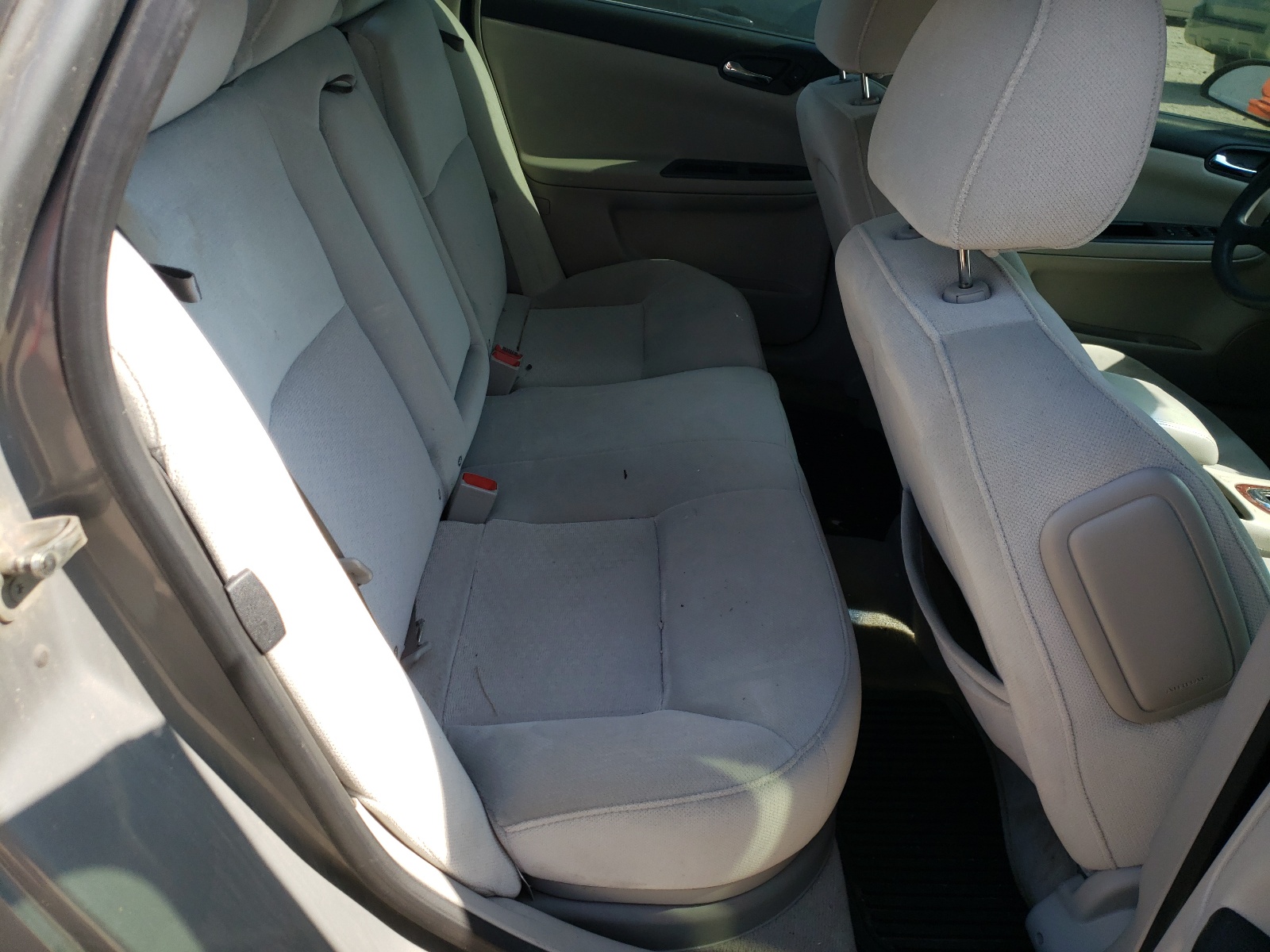 Photo 6 from auction – 2009 CHEVROLET IMPALA 1LT with VIN 2G1WT57K291206288