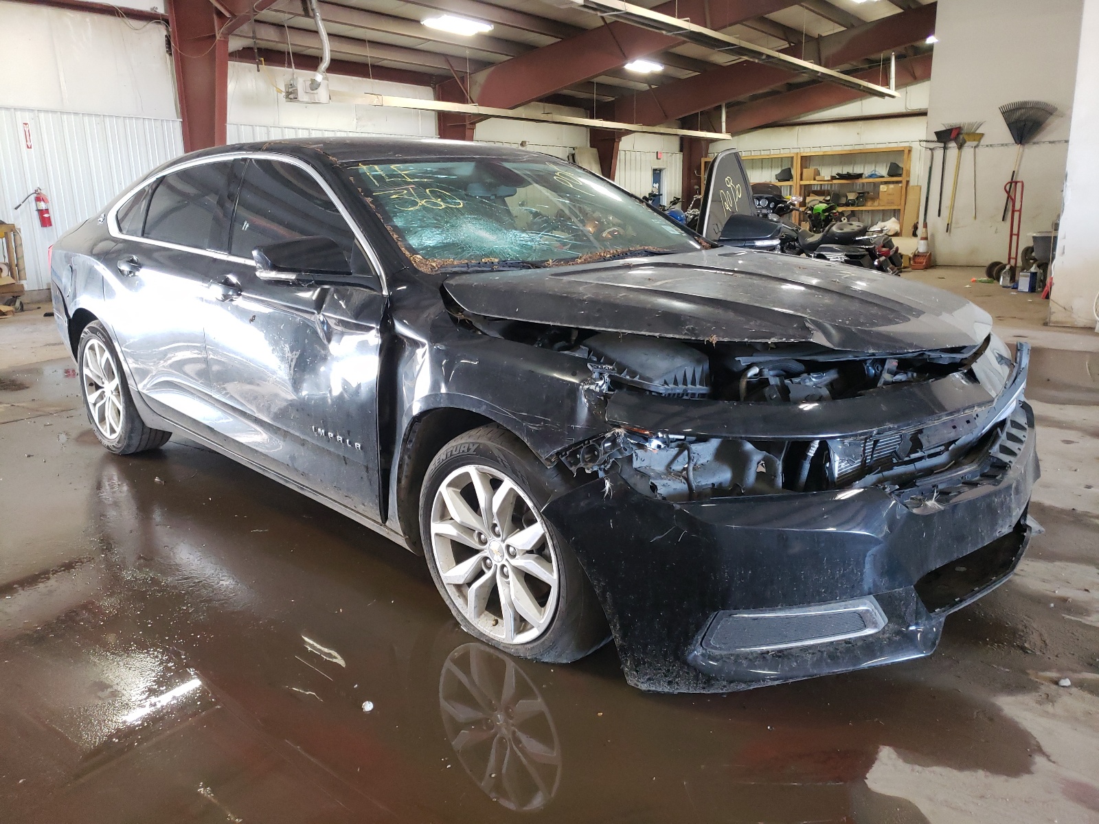 CHEVROLET IMPALA LT 2017 with VIN 1G1105S33HU211067 - Photo from auction