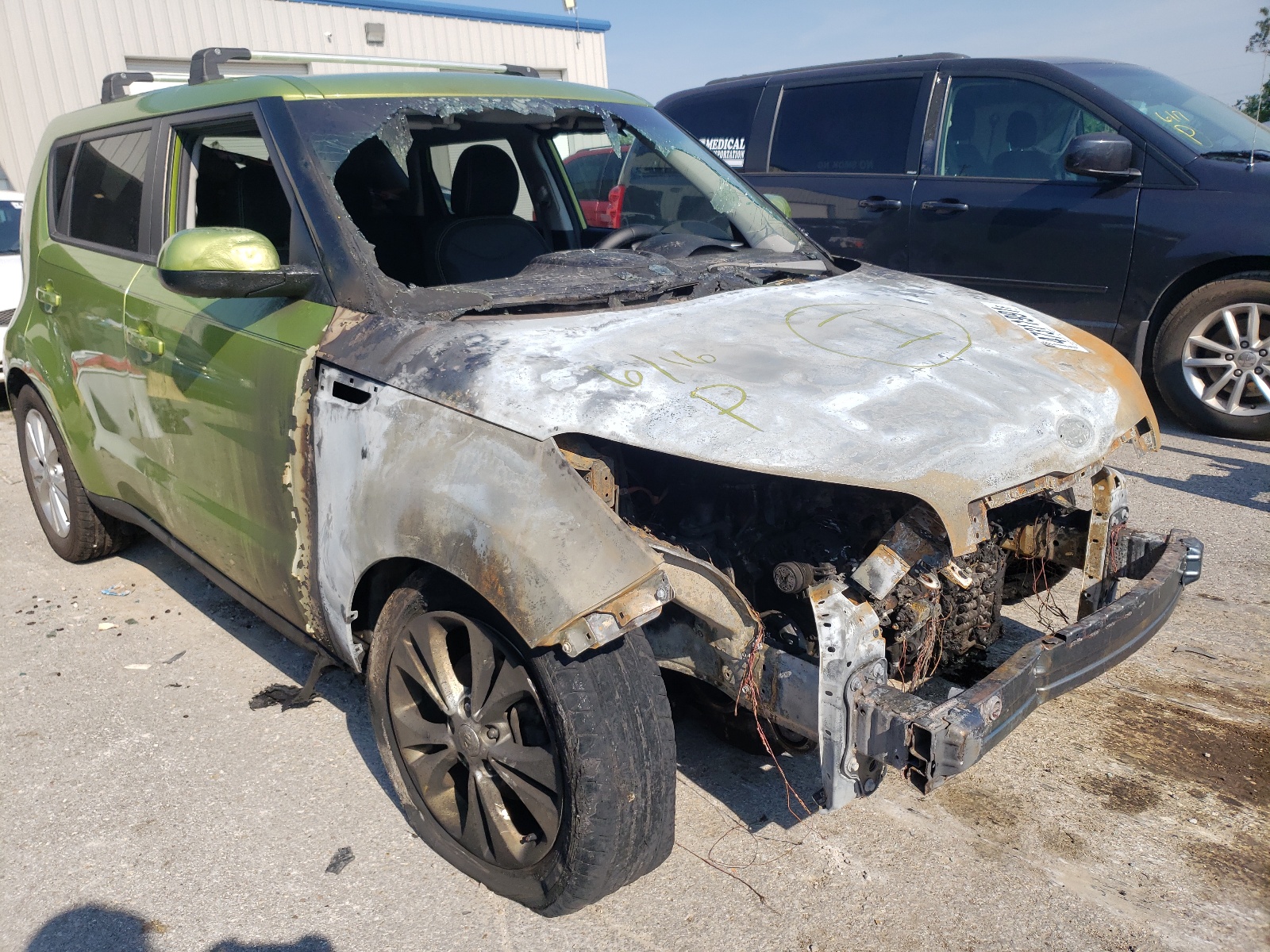 Снимка 1 от търг – 2015 KIA SOUL + с VIN KNDJP3A52F7759020