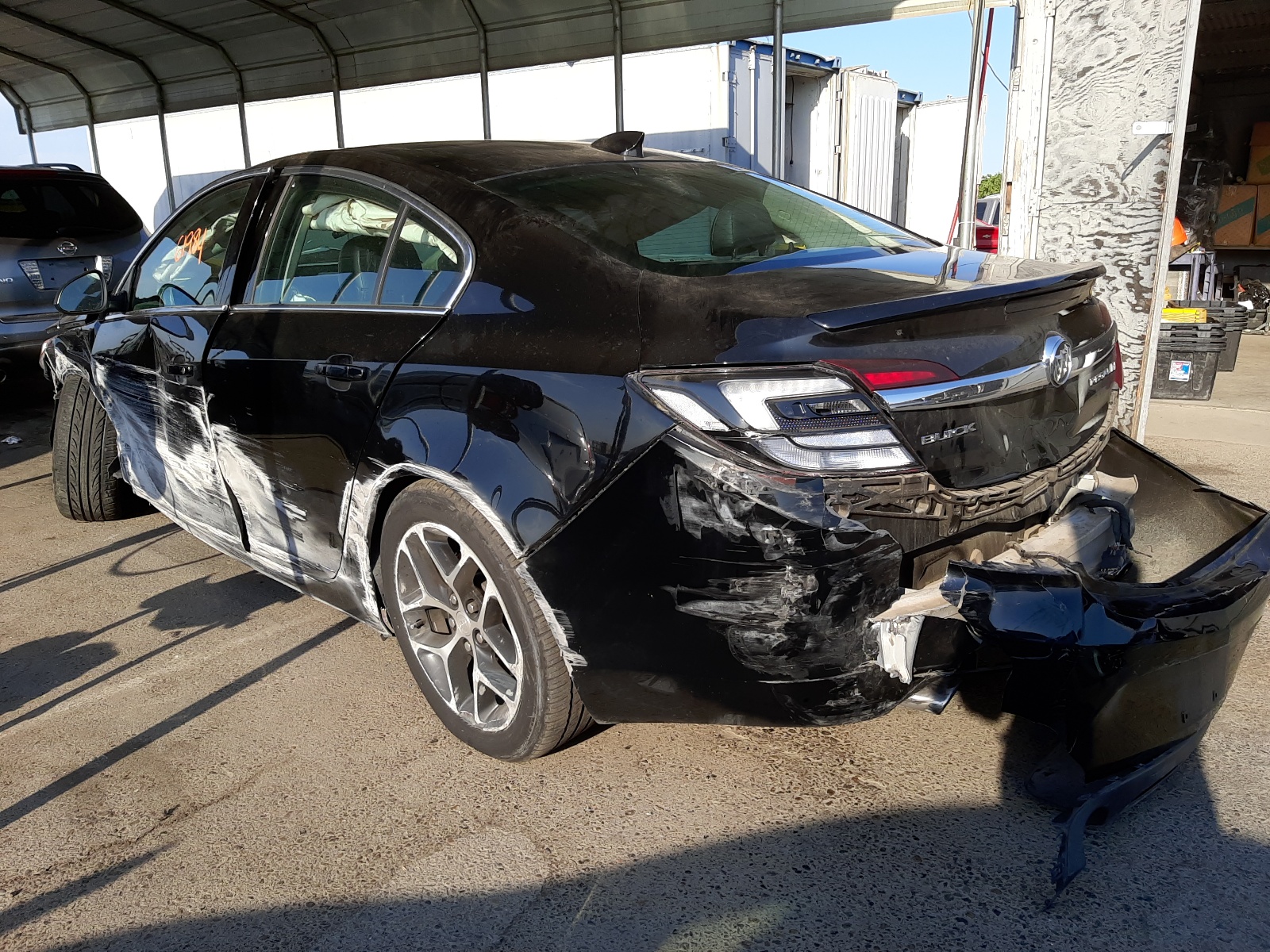 Photo 3 from auction – 2017 BUICK REGAL SPOR with VIN 2G4GL5EX2H9145479